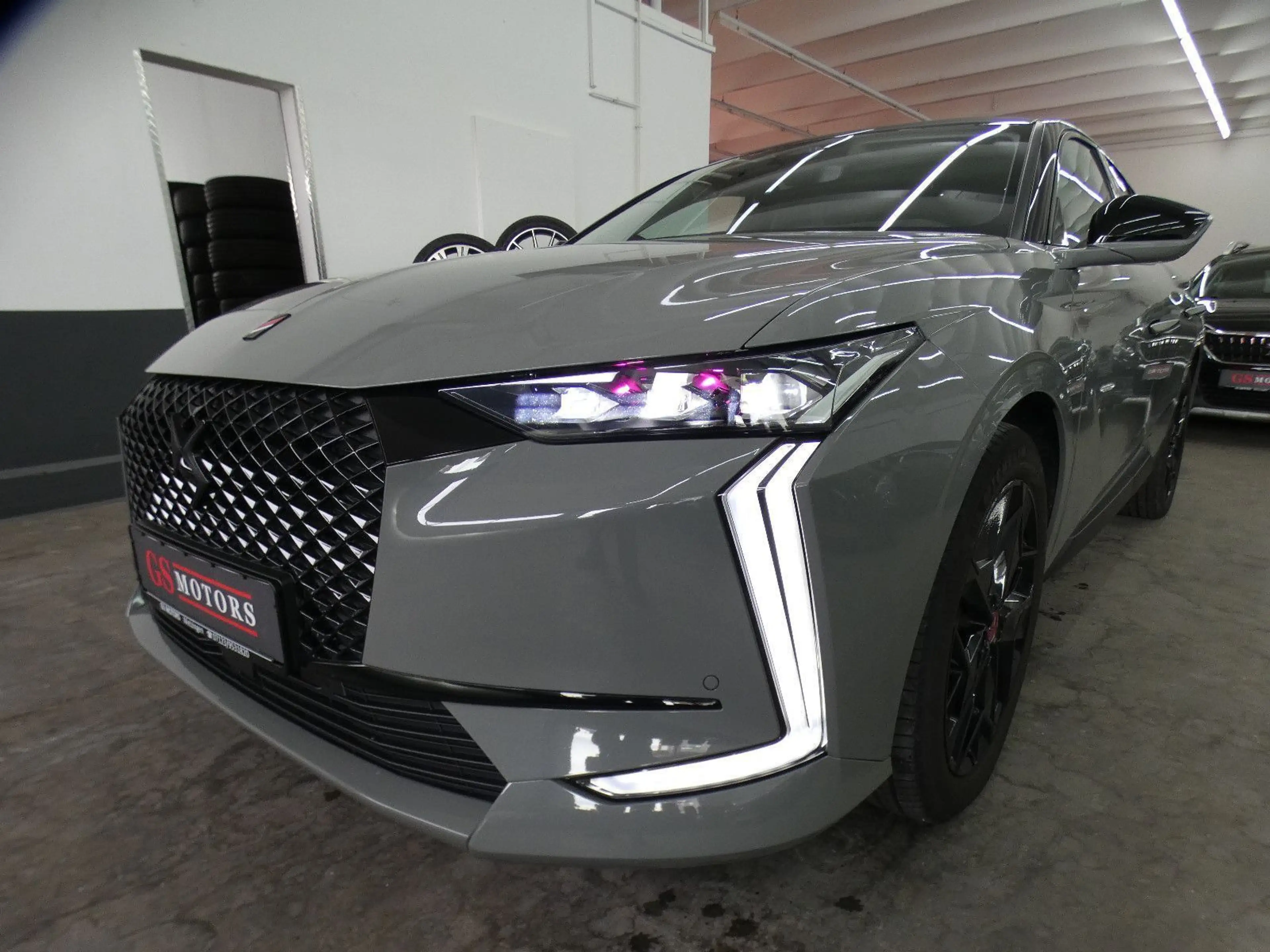 DS Automobiles DS 4 130 HDI Performance Line +*NAVI*LED*ACC*360° — photo 3