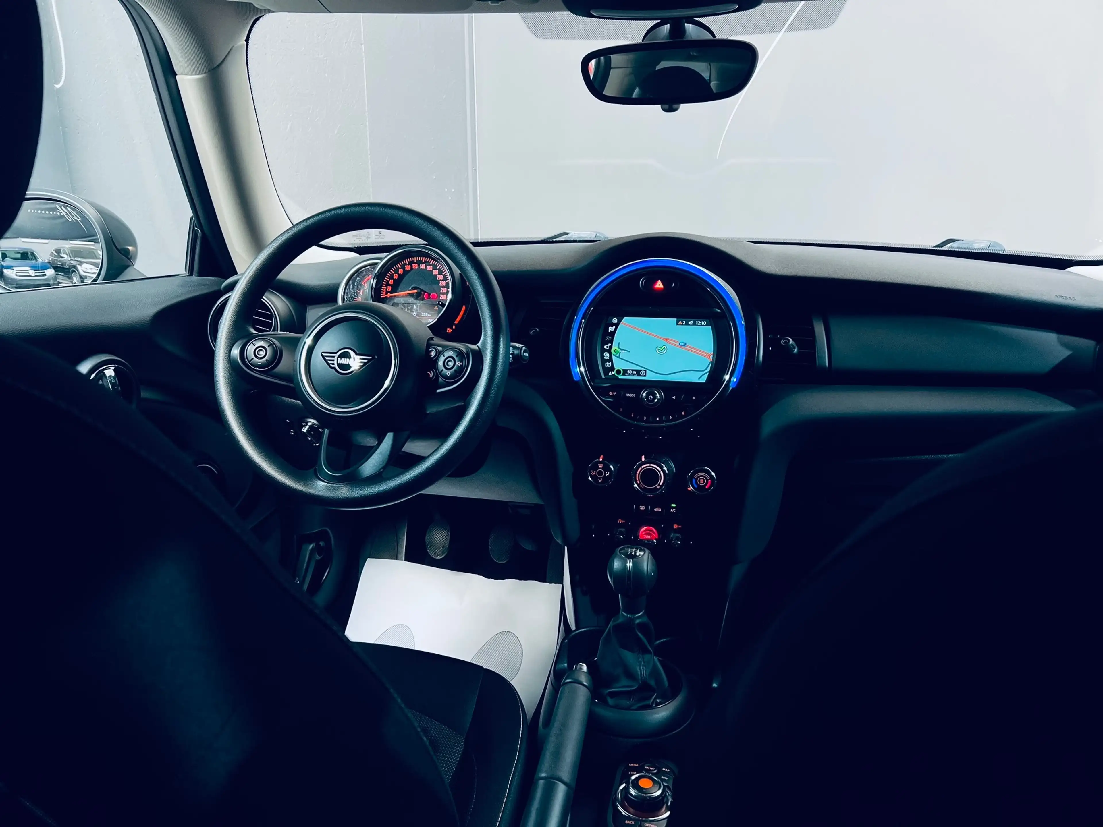 MINI One D 1.5 D **CLIMATISATION**CARNET COMPLET**EURO6c** — photo 9