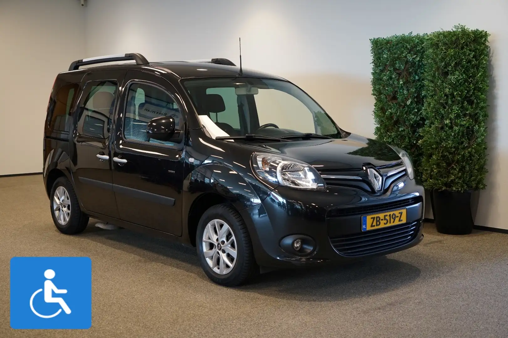 Renault Kangoo Rolstoelauto 4+1 Zwart - 1