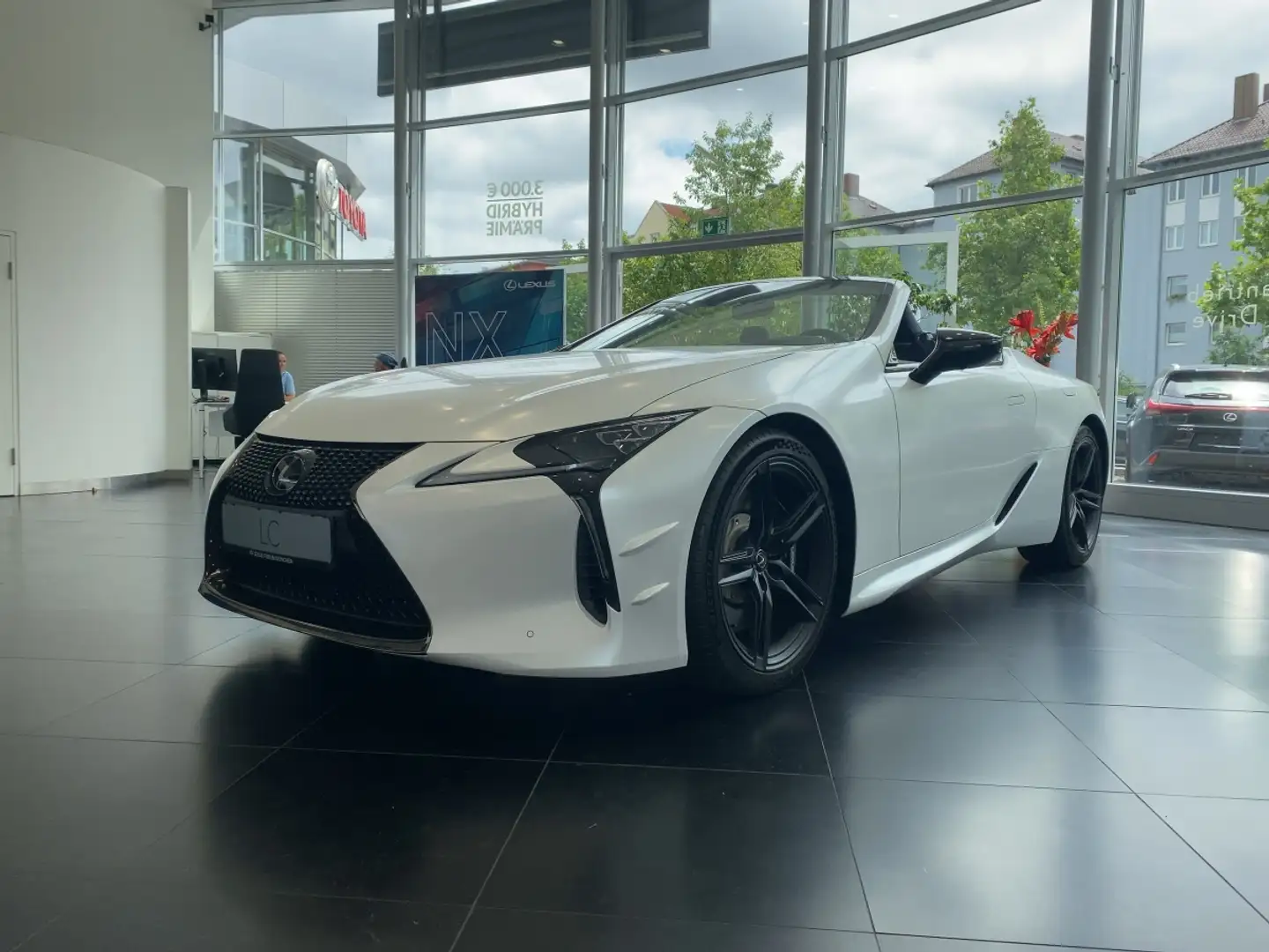 Lexus LC 500 Cabrio Ultimate Edition NUMMER  #41 Blanc - 2