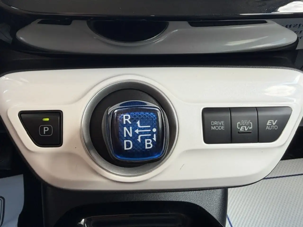 Toyota Prius Prime fotografie Toyota Prius Prime