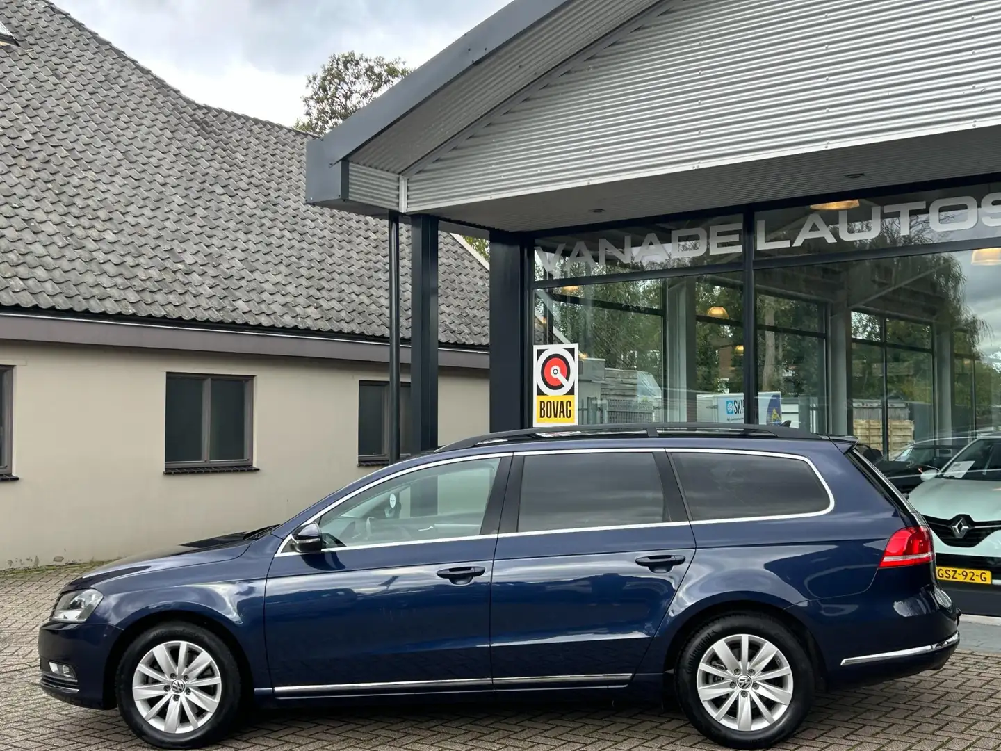 Volkswagen Passat Variant 1.4 TSI Comfort Aut. Executive Navi Clima Park.Sen Blau - 2