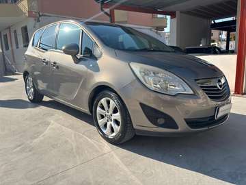 Meriva II 2010 1.3 cdti ecoflex Cosmo 95cv