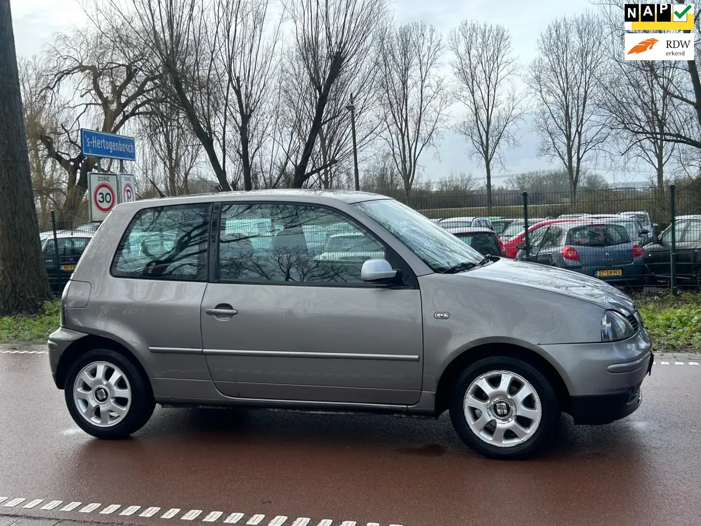 SEAT Arosa 1.4i Stella APK!ZUINIG!KOOPJE! Grijs - 1