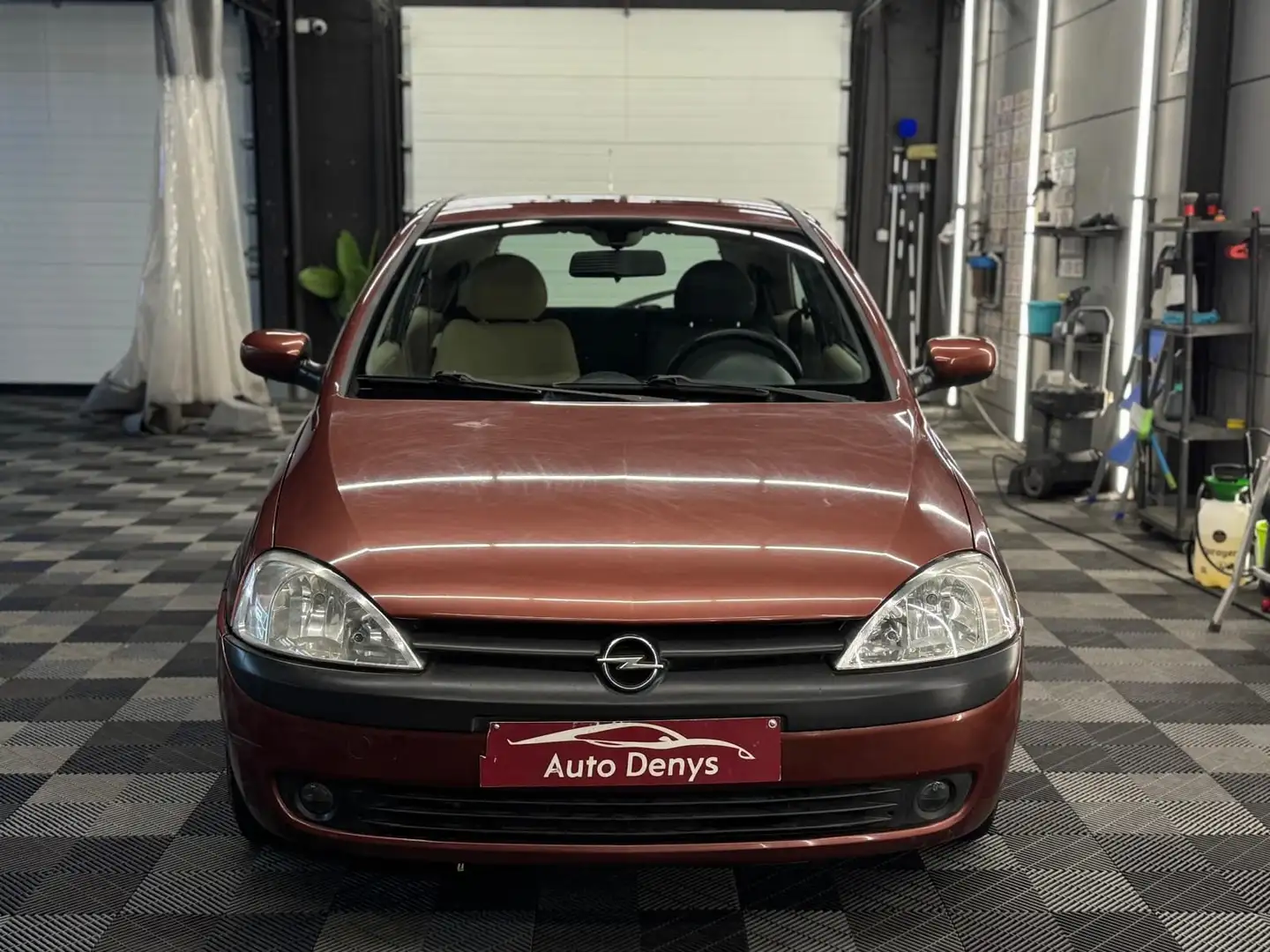 Opel Corsa 1.4I 143.700 Km Benzine Automaat Rood - 2