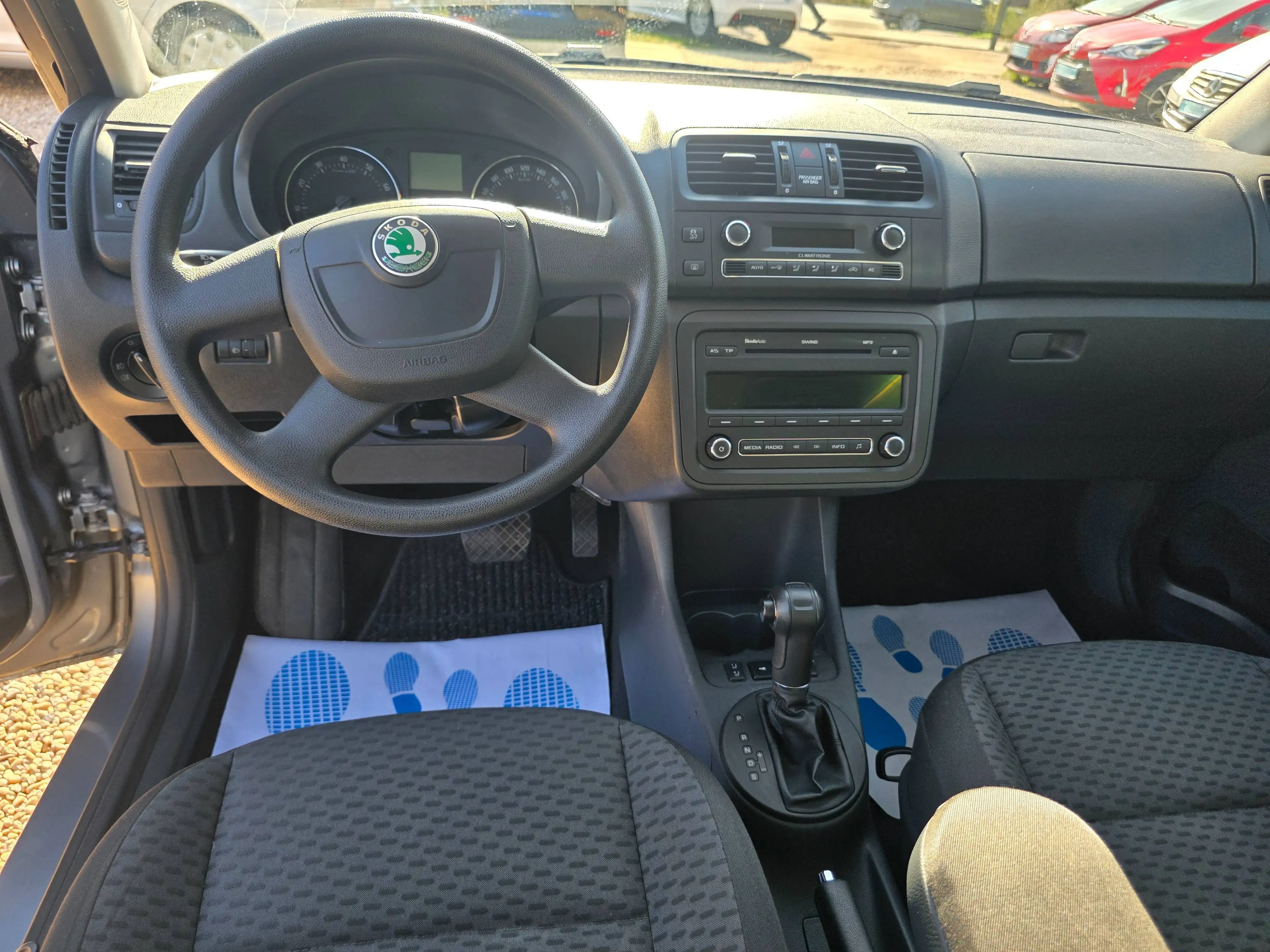 Skoda Roomster Roomster 1.2 TSI*Autom.*AHK*PDC*Sitzh.*TÜV- NEU* — photo 12