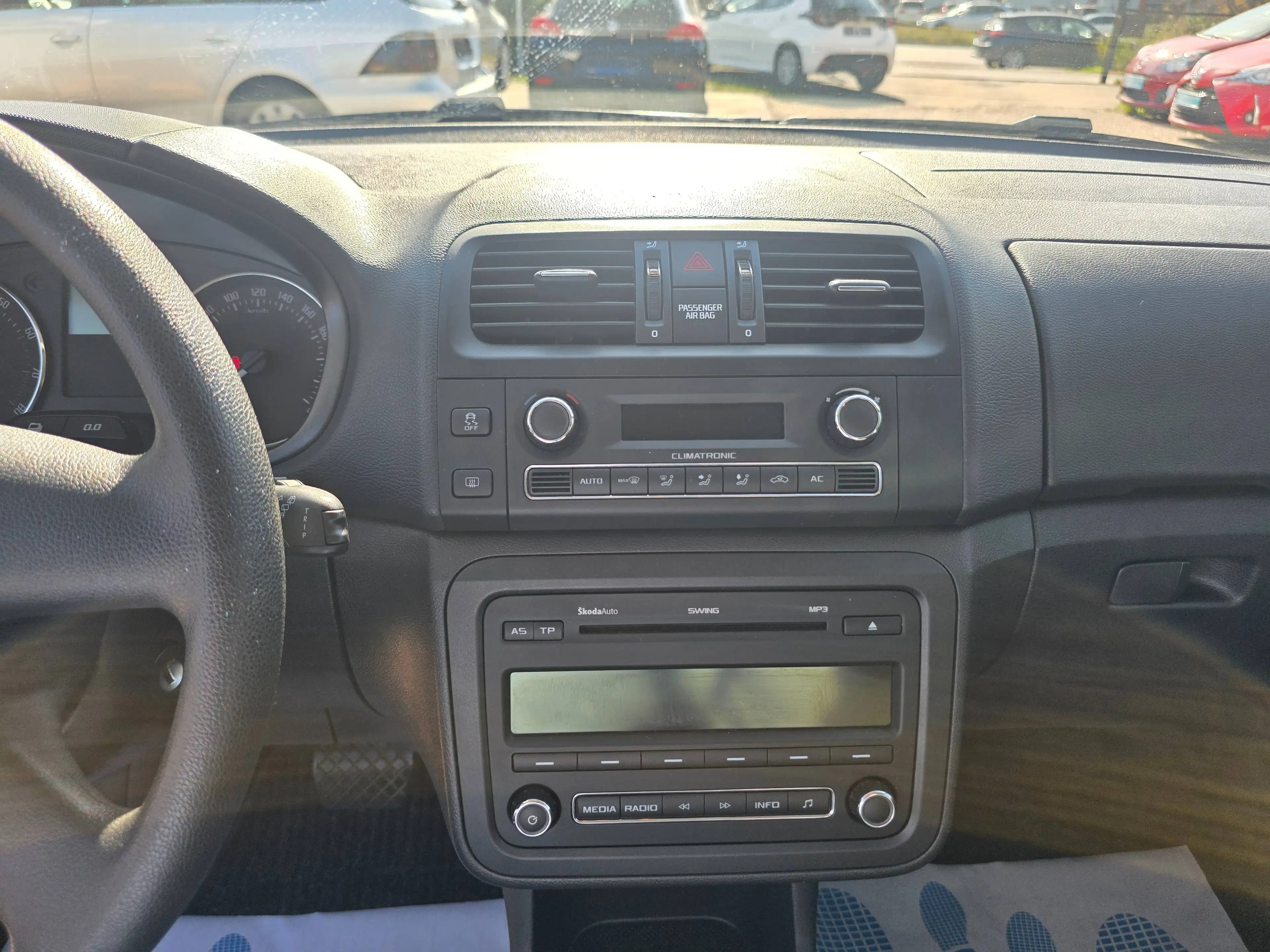 Skoda Roomster Roomster 1.2 TSI*Autom.*AHK*PDC*Sitzh.*TÜV- NEU* — photo 13