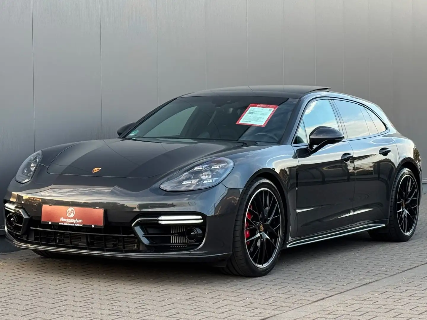 Porsche Panamera Sport Turismo GTS 1.HAND APPROVED Grau - 1
