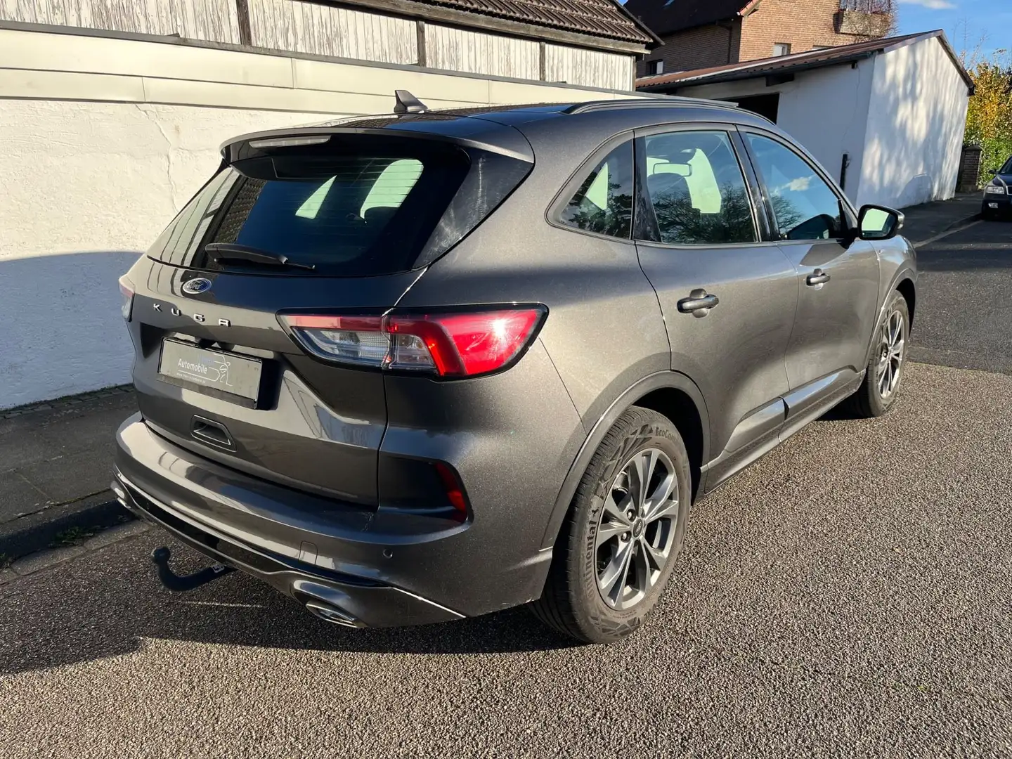 Ford Kuga ST-Line Navi LED Werksgarantie AHK 4xSitzhz Grau - 2