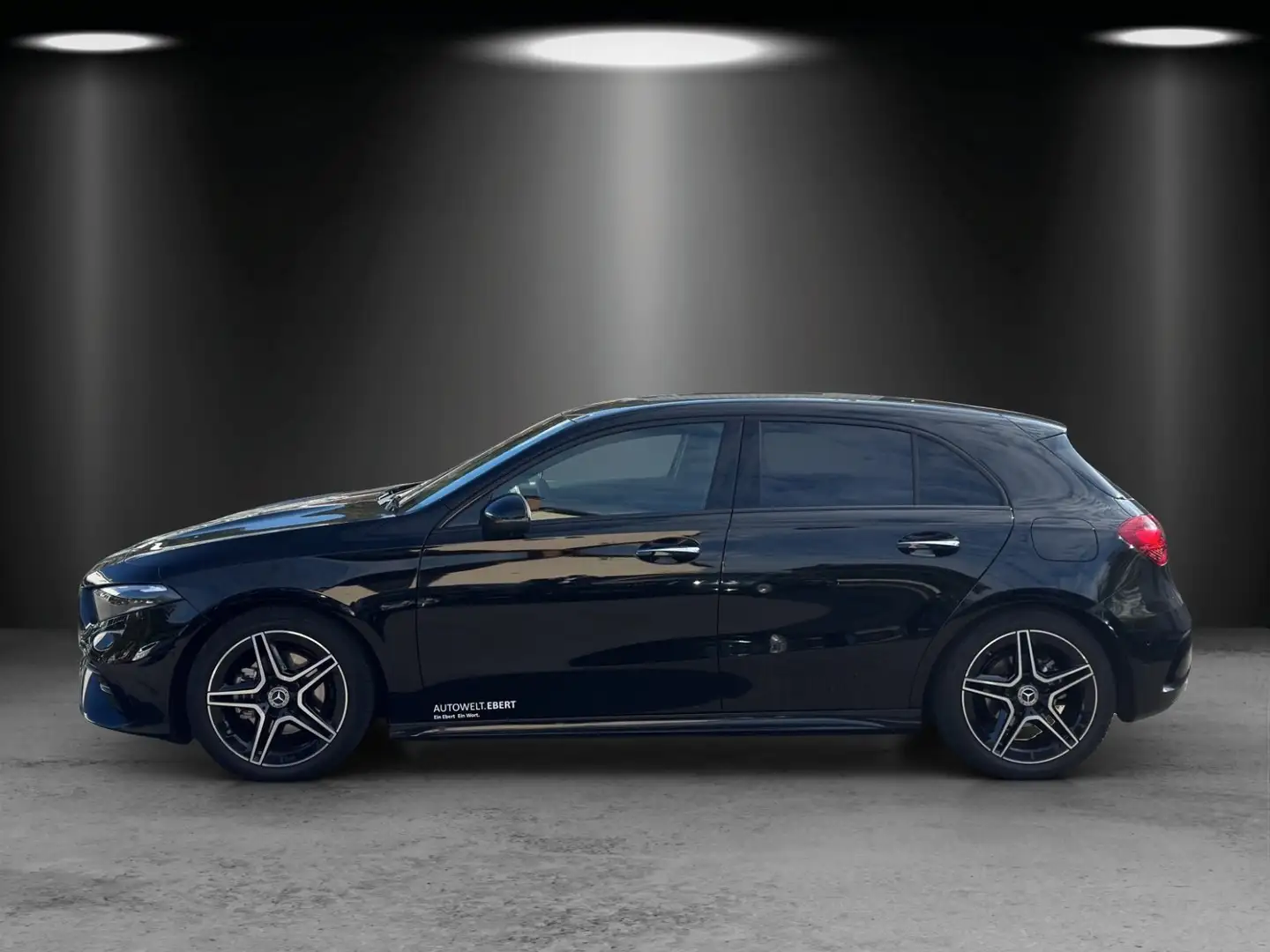 Mercedes-Benz A 180 AMG KeyGo LED Kamera Soundsystem Totwinkel Schwarz - 2