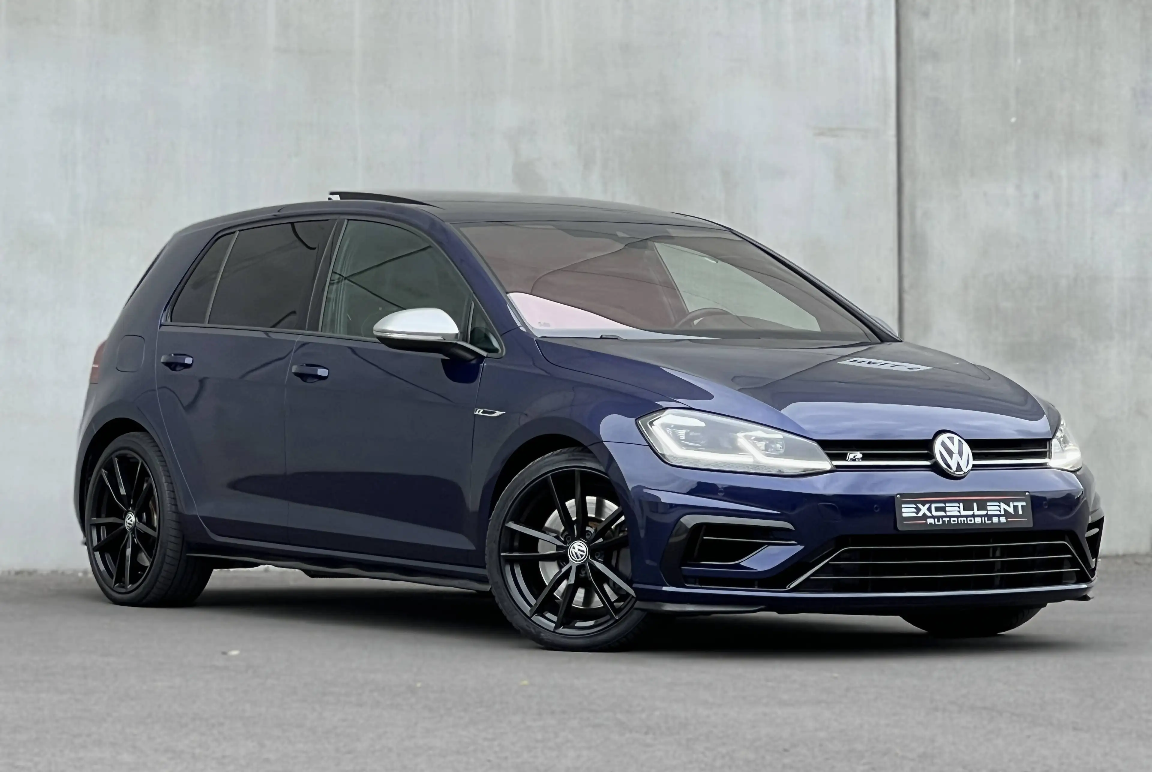 Volkswagen Golf R 2.0 TSI/4 MOTION/FULL OPTION/BOITE AUTO/GARANTIE — photo 2