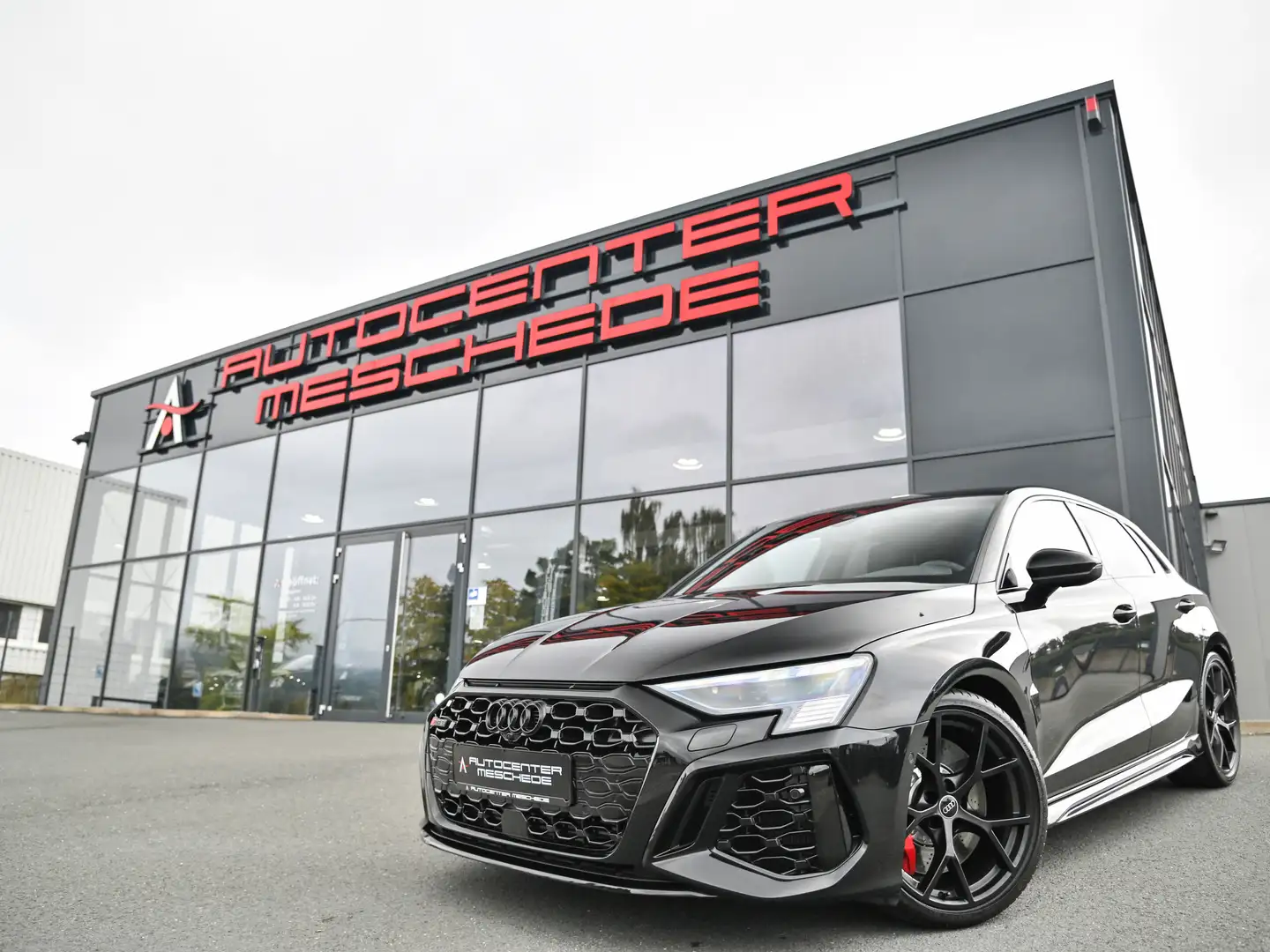 Audi RS3 Sportback 2.5 TFSI RS-Design* Matrix* Kamera Schwarz - 1