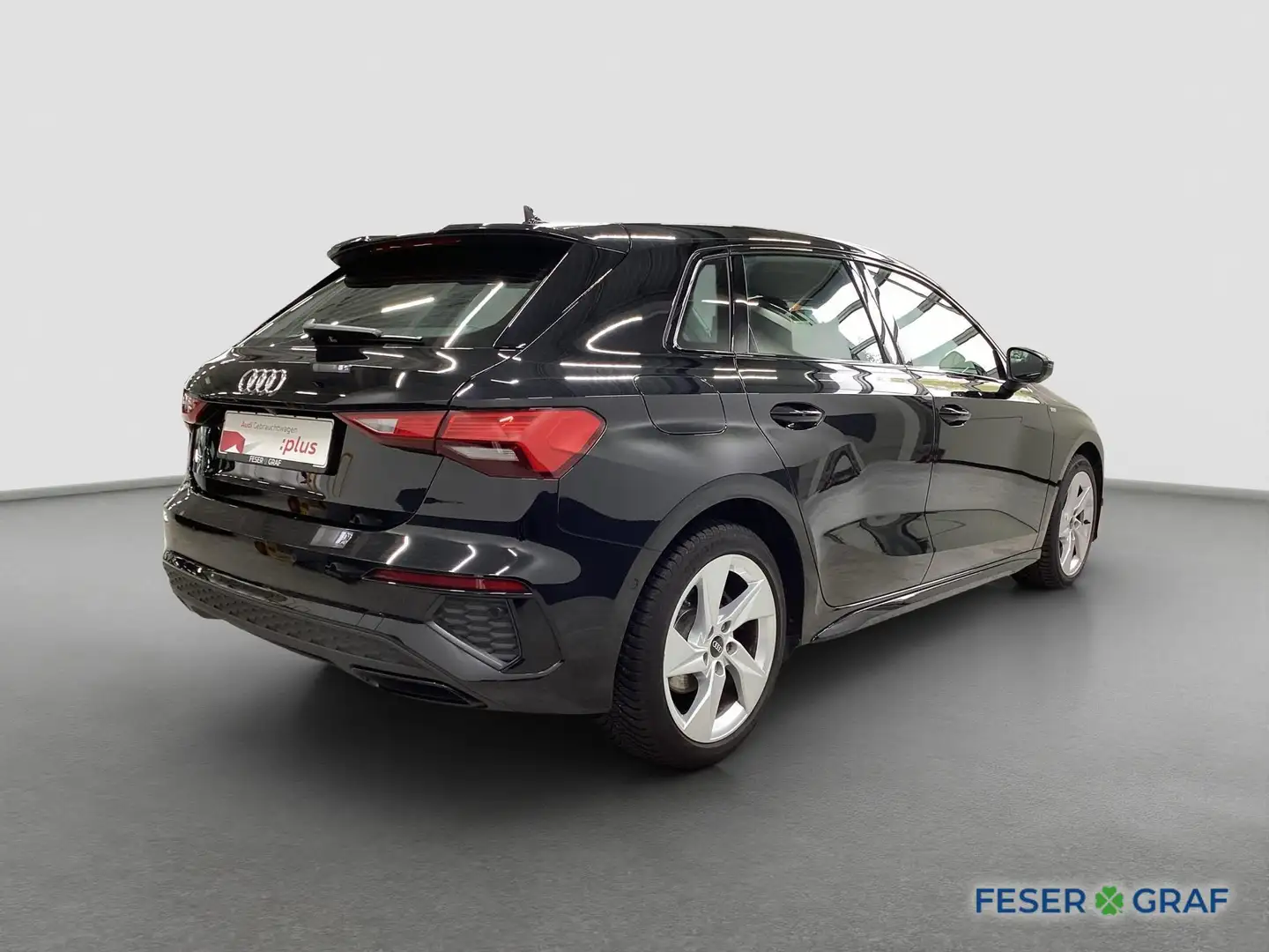 Audi A3 S line 30 TFSI RFK Park Assist SHZ APP Schwarz - 2