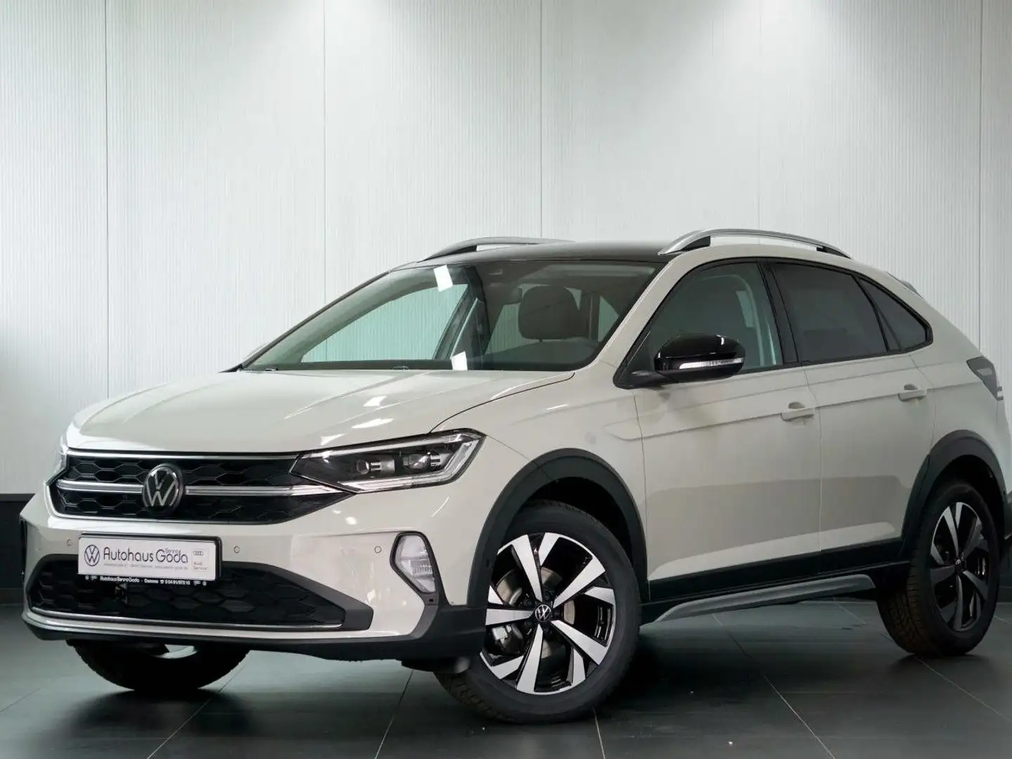 Volkswagen Taigo Style 1.0 l TSI OPF DSG Bluetooth Navi LED Grijs - 2