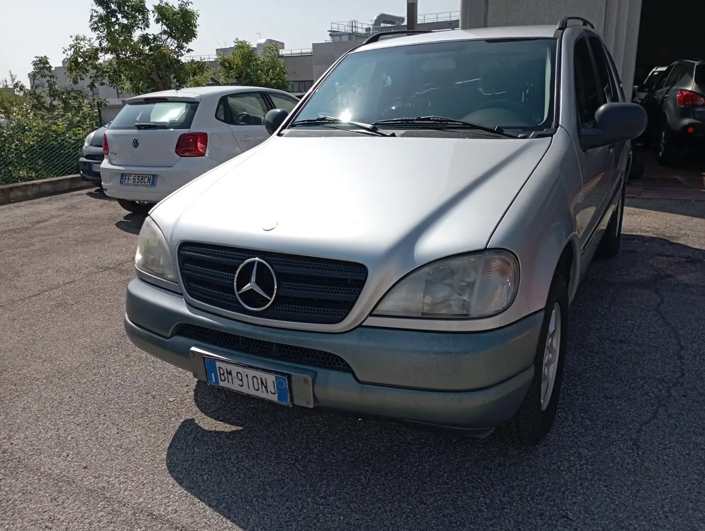 Mercedes-Benz ML 270 7 POSTI Srebrny - 1