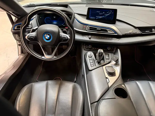 BMW i8 Coupé Ansicht 9