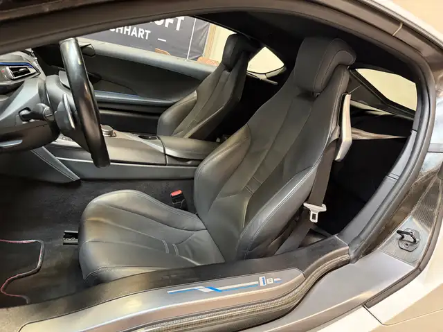 BMW i8 Coupé Ansicht 7