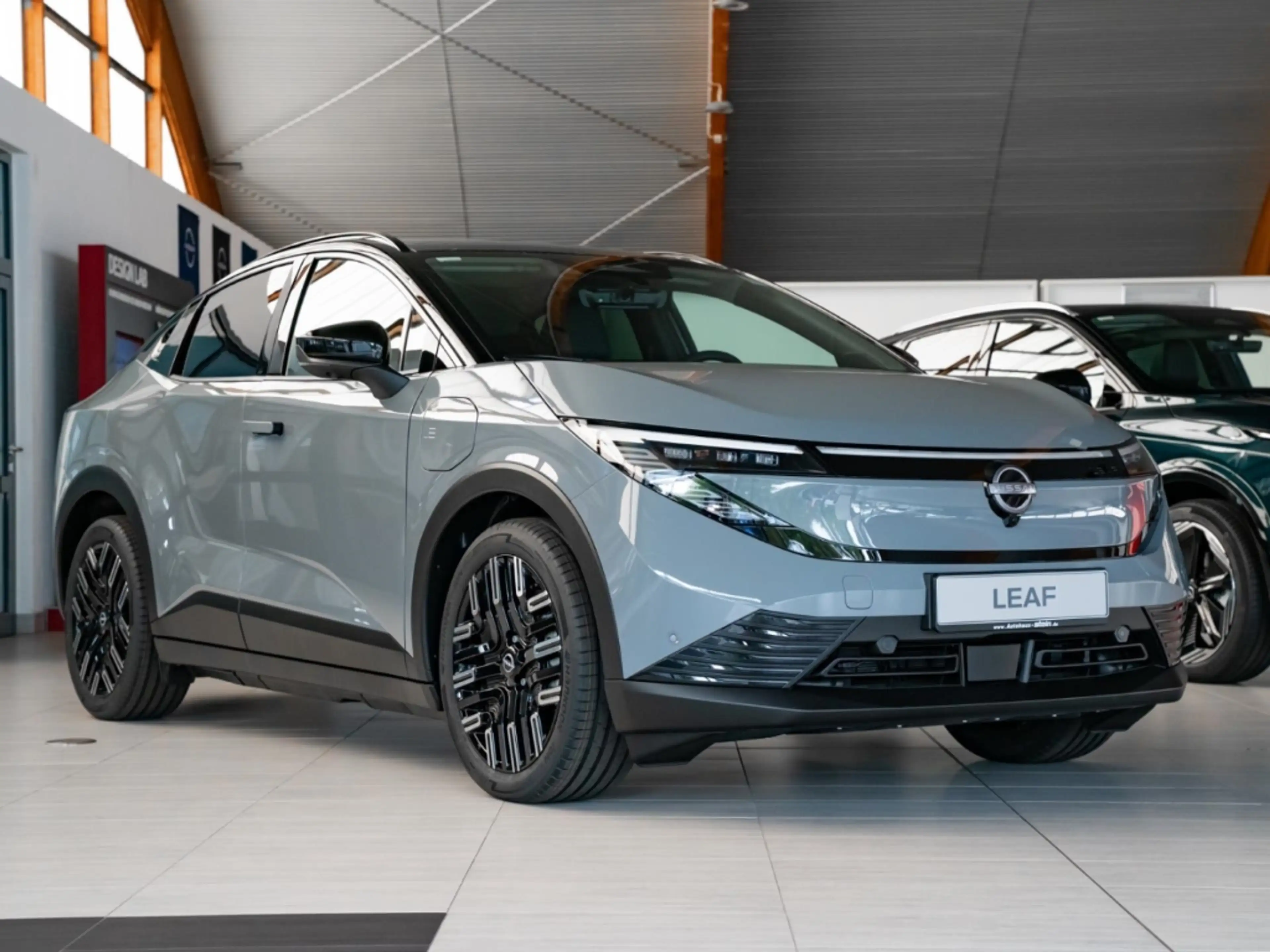 Nissan Leaf Evolve V2L Navi Sitzheizung Around-View Wärmepumpe — photo 2