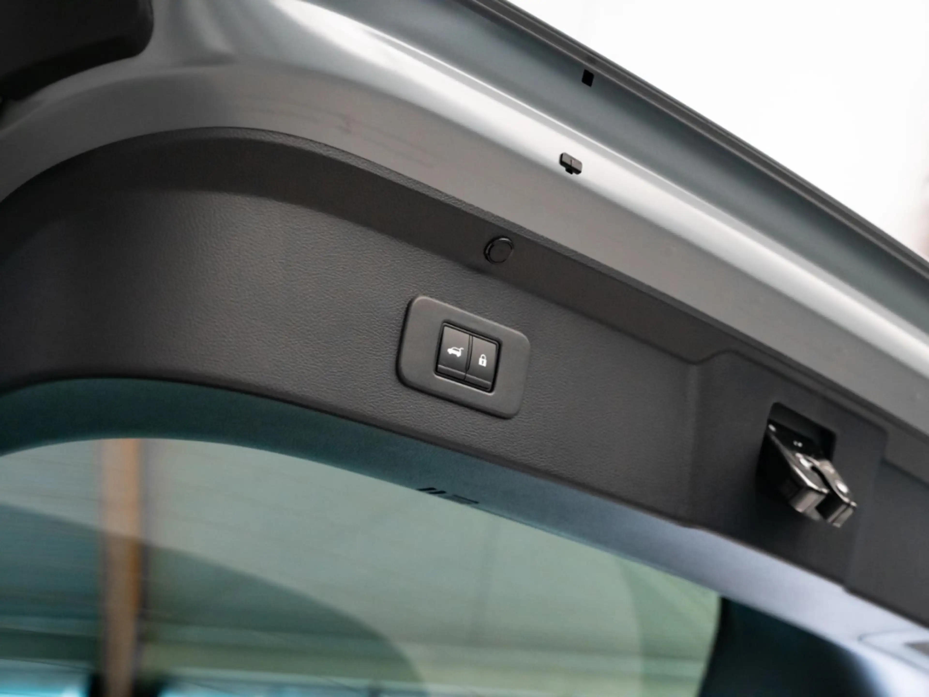 Nissan Leaf Evolve V2L Navi Sitzheizung Around-View Wärmepumpe — photo 9