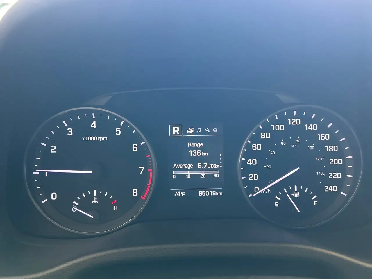 Hyundai ELANTRA снимка Hyundai ELANTRA