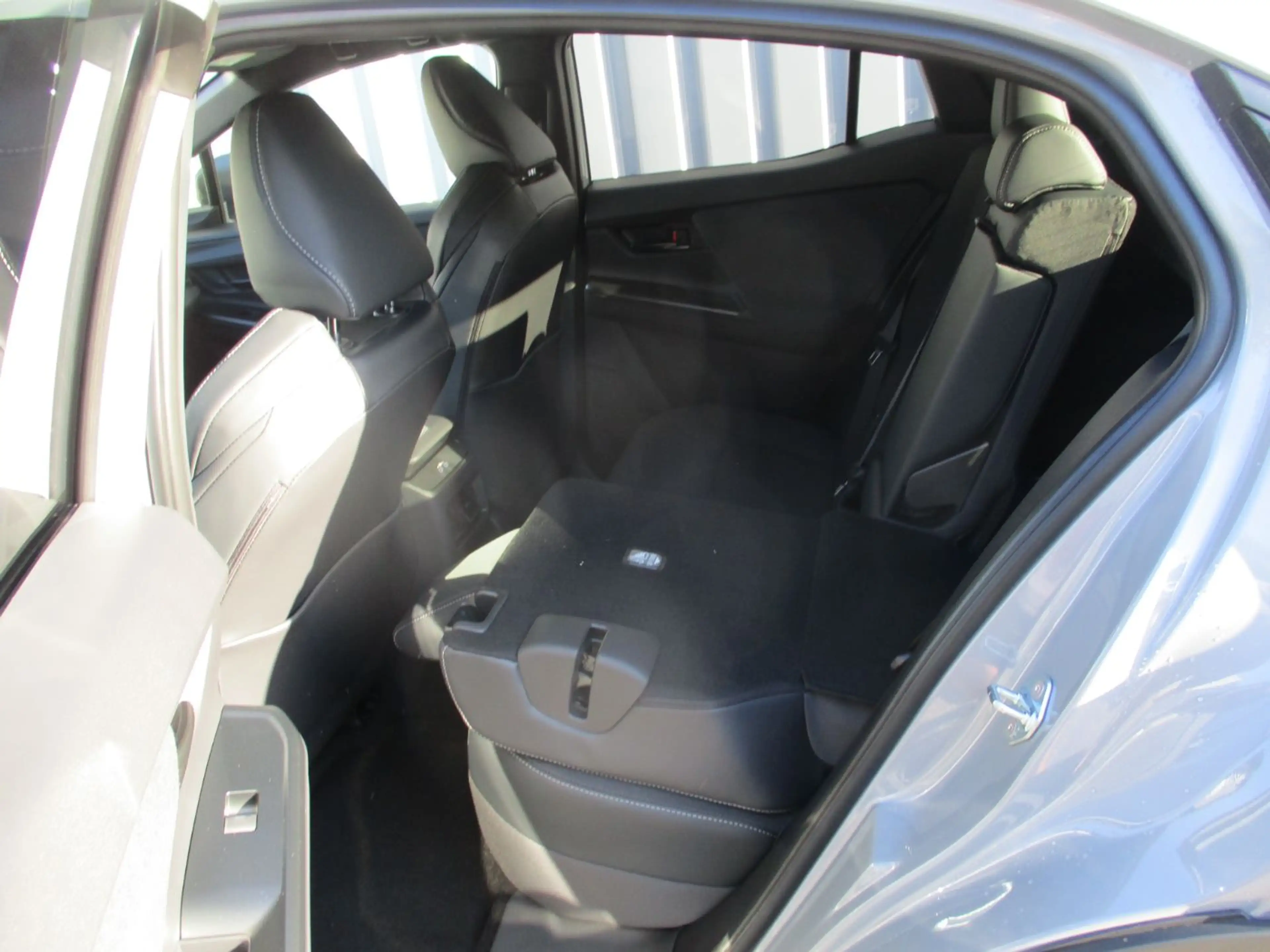 Toyota C-HR + W Teamplayer ACC+LED+Navi+SHZ+2xKlima+Kam. — photo 11