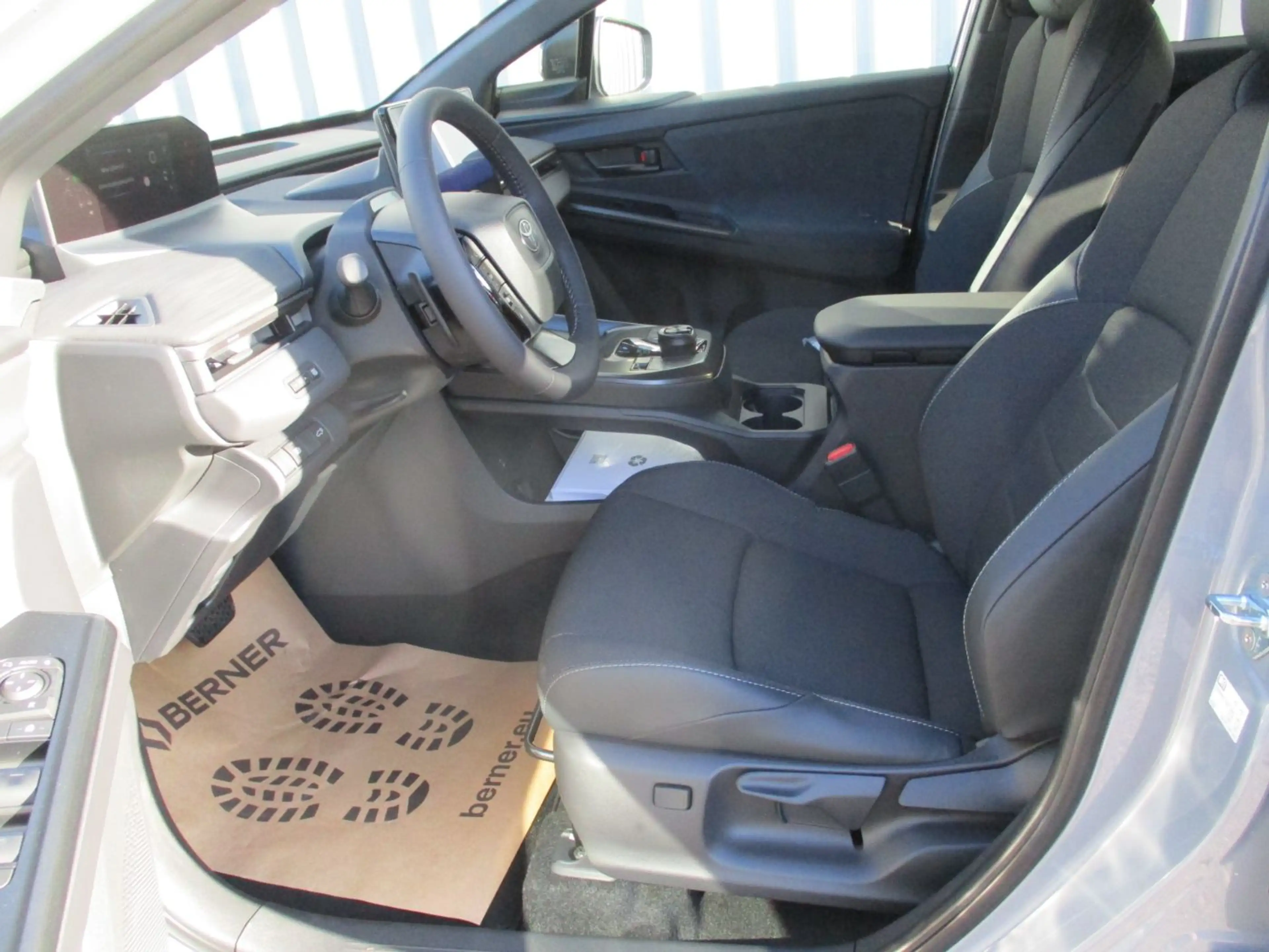Toyota C-HR + W Teamplayer ACC+LED+Navi+SHZ+2xKlima+Kam. — photo 9