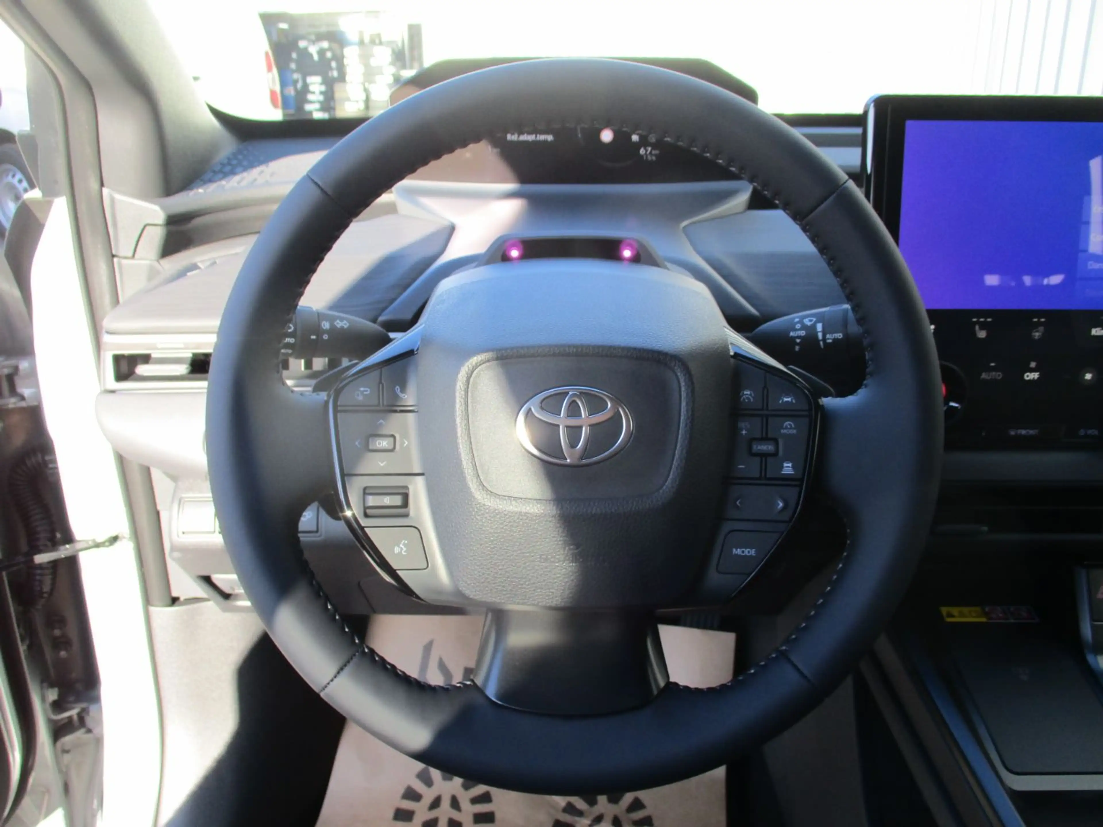 Toyota C-HR + W Teamplayer ACC+LED+Navi+SHZ+2xKlima+Kam. — photo 14