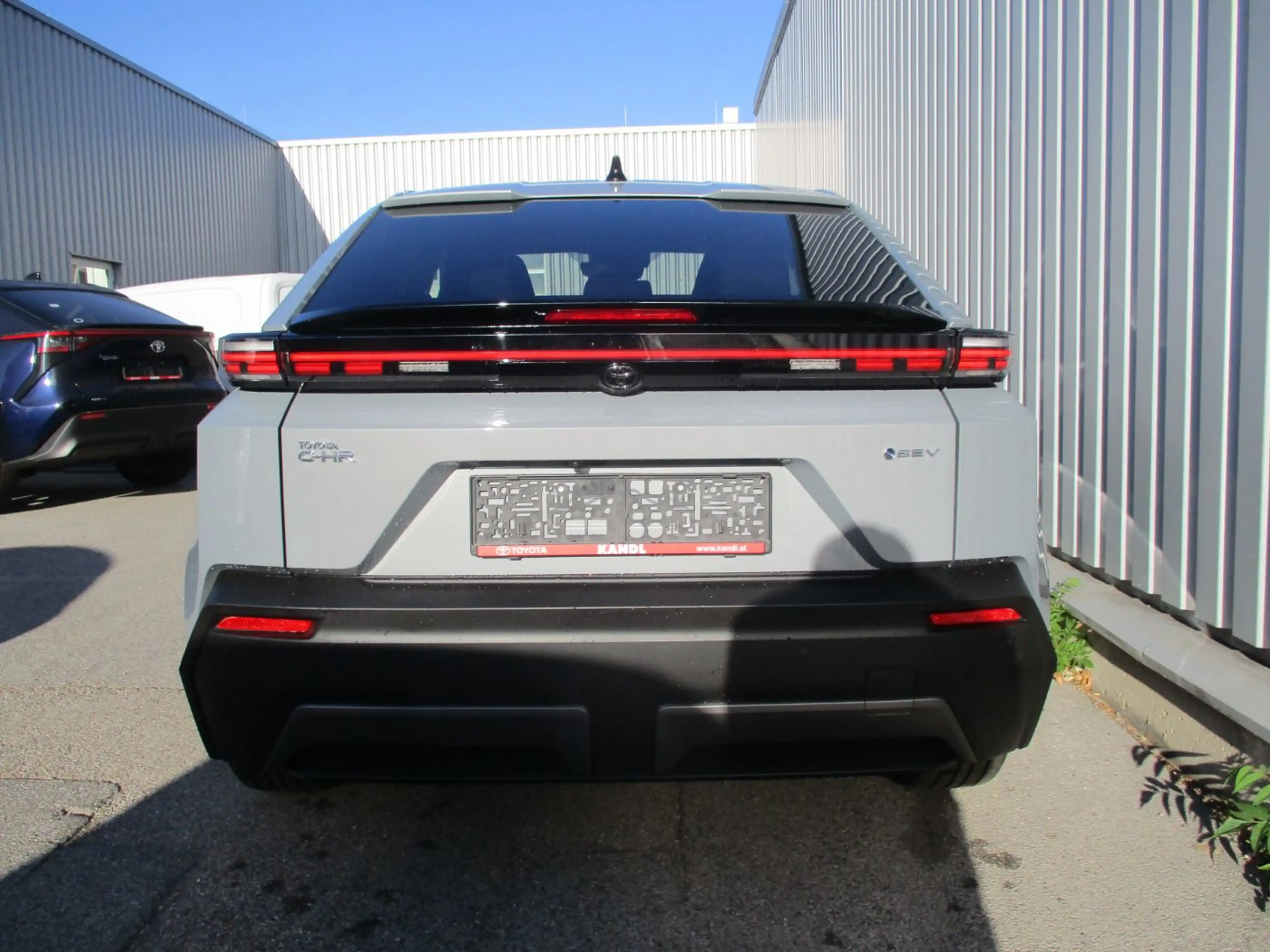 Toyota C-HR + W Teamplayer ACC+LED+Navi+SHZ+2xKlima+Kam. — photo 6