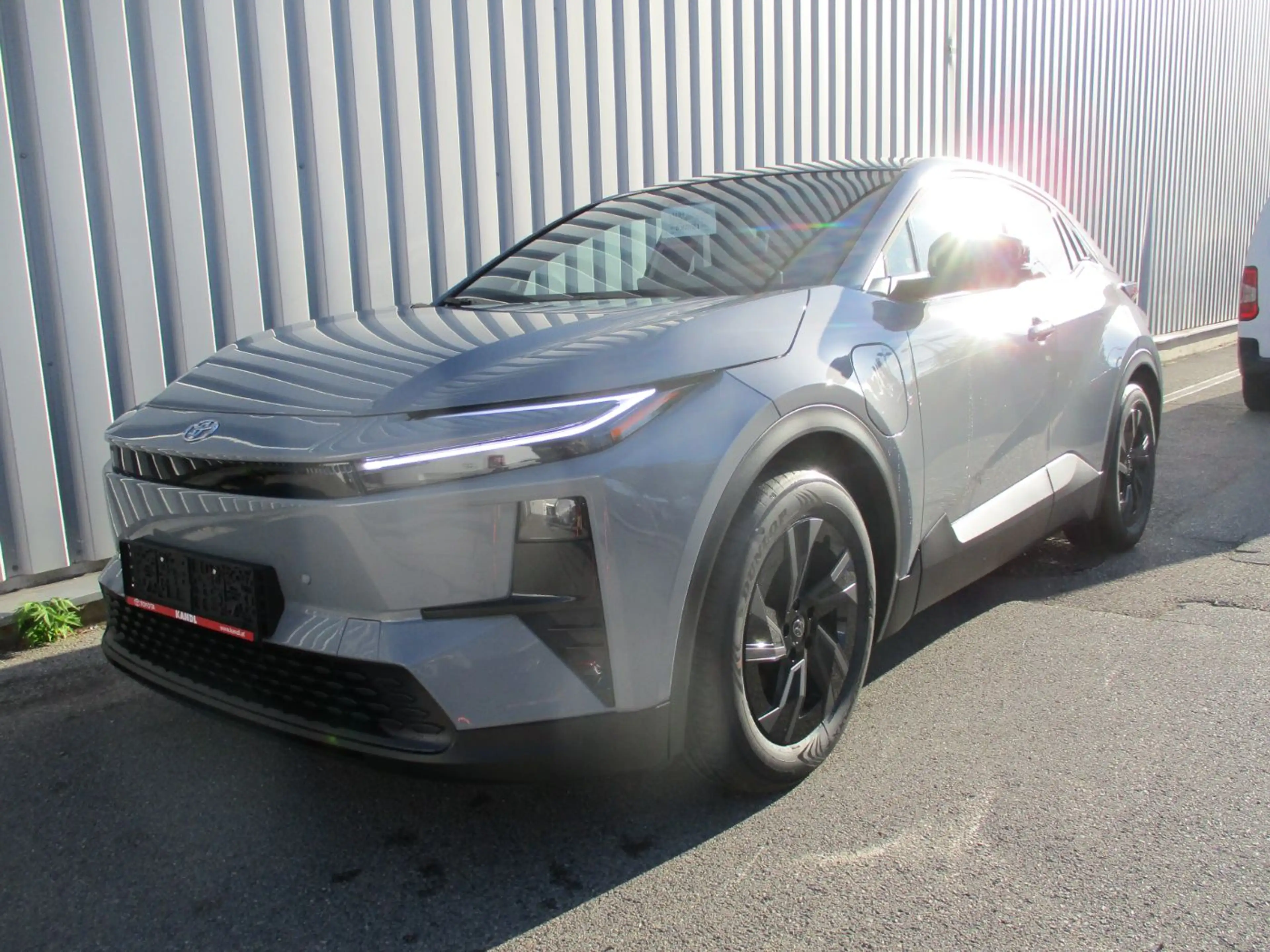 Toyota C-HR + W Teamplayer ACC+LED+Navi+SHZ+2xKlima+Kam. — photo 2