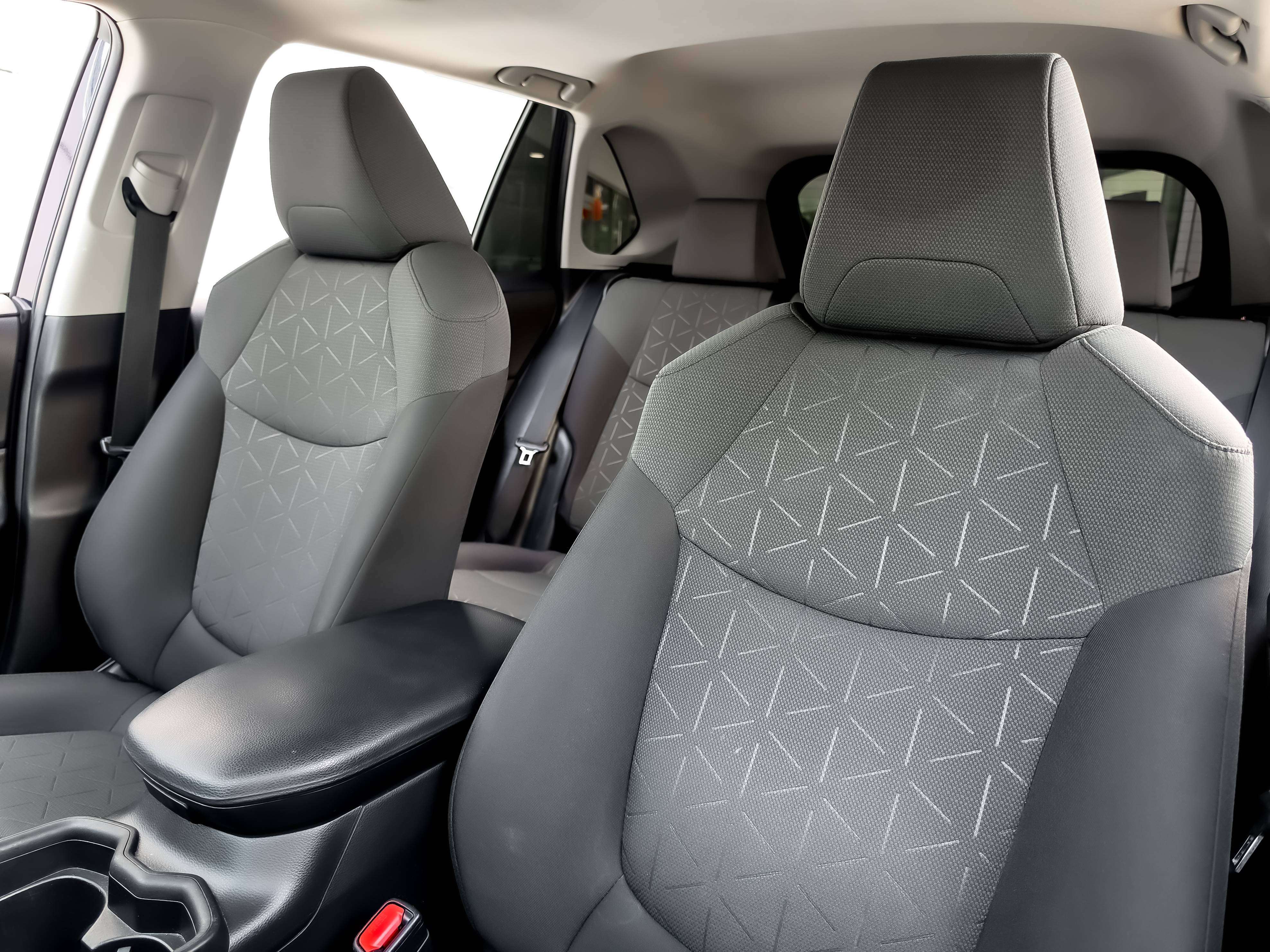 used 2020 Toyota RAV4 car, priced at $29,995
