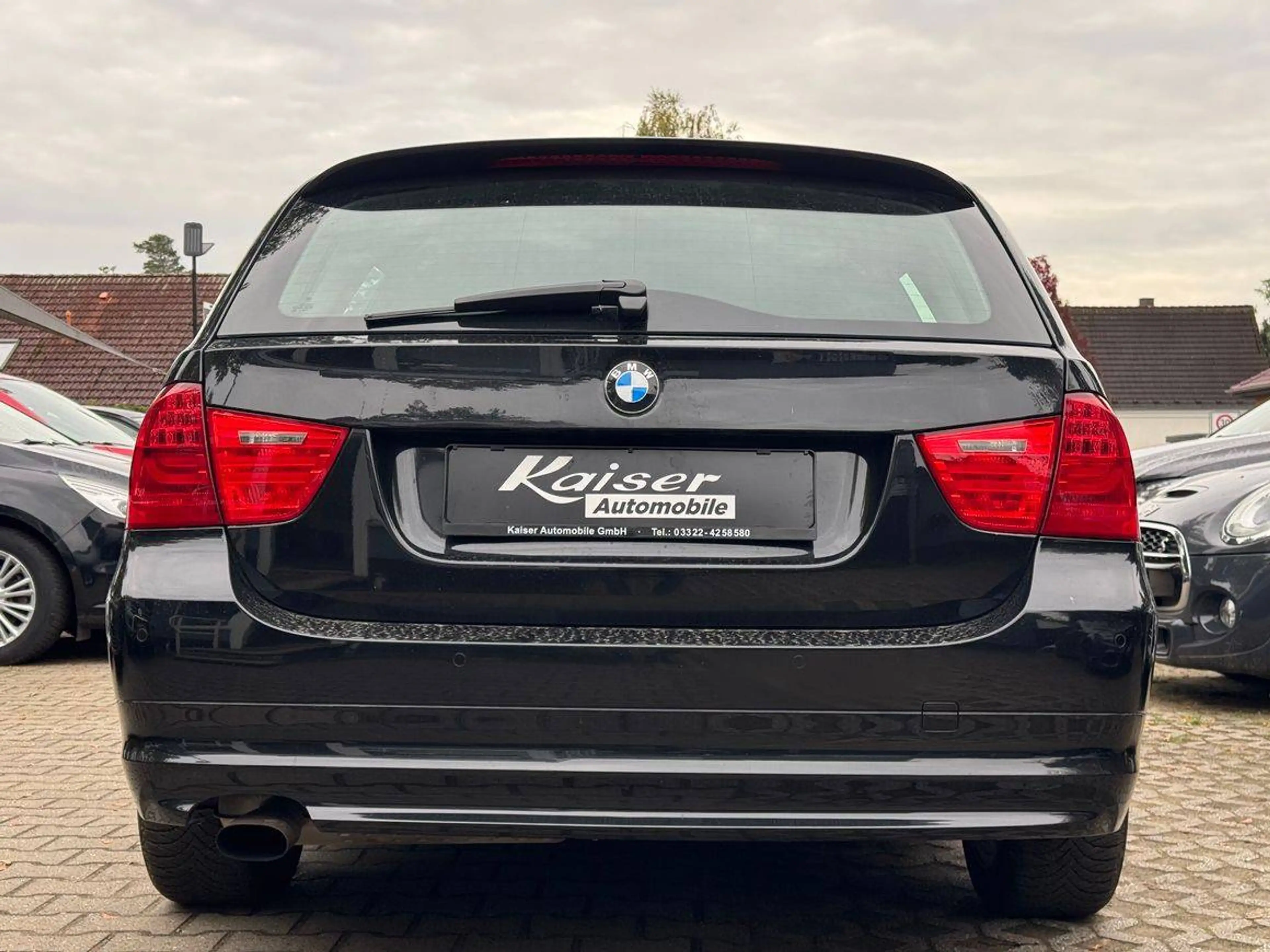 BMW 318 i-PDC-Sitzheitzung-Klimaautomatik-Allwetterreifen 25 — photo 5