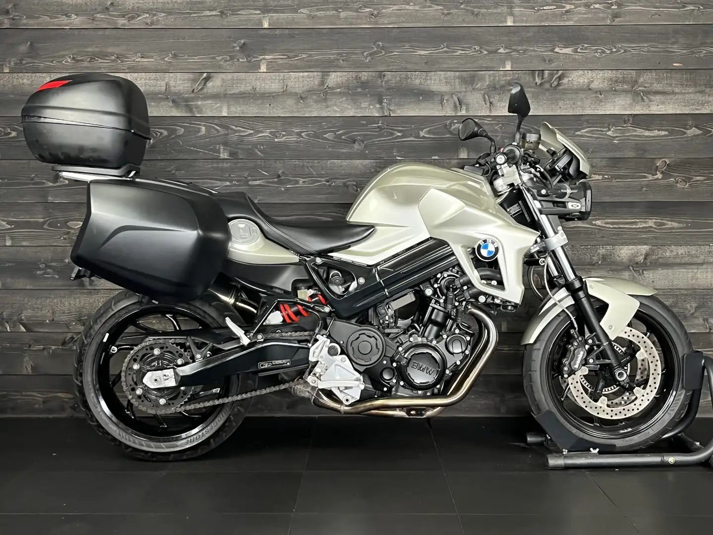 BMW F 800 R Gri - 2