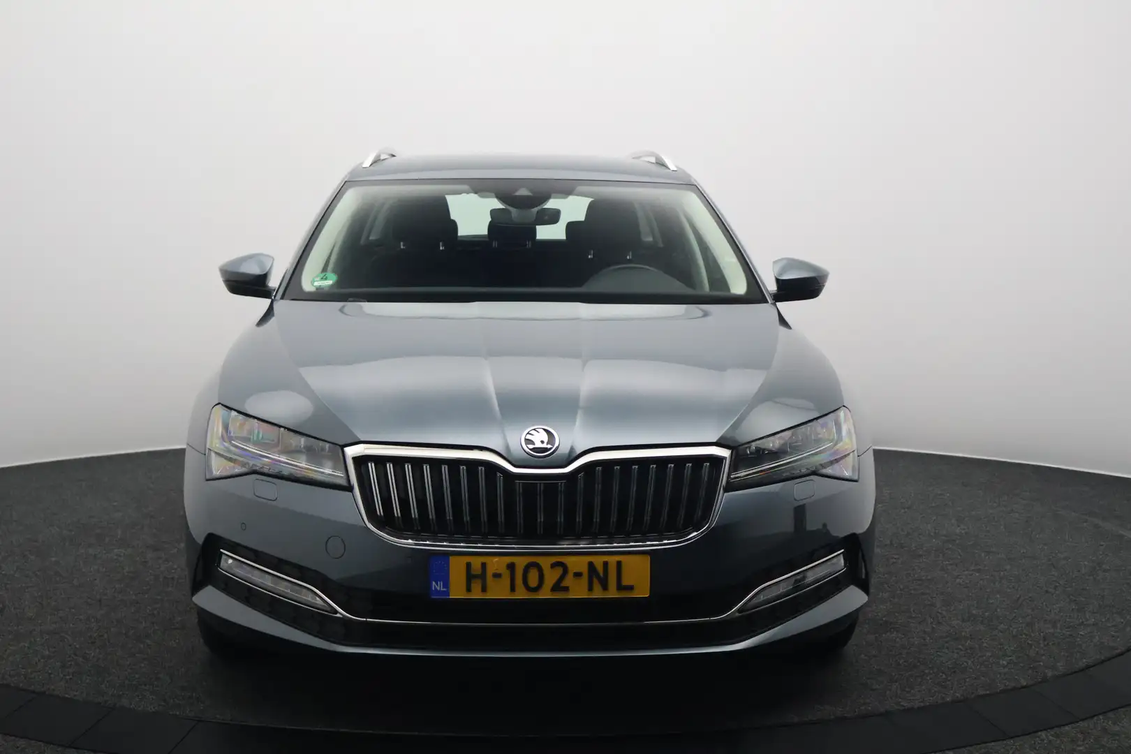 Skoda Superb Combi 2.0 TDI Business Edition | Trekhaak | Camera Gris - 2