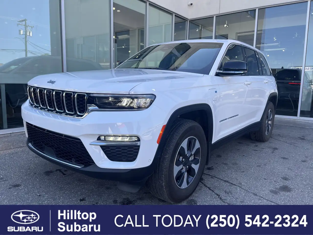 Jeep Grand Cherokee снимка Jeep Grand Cherokee