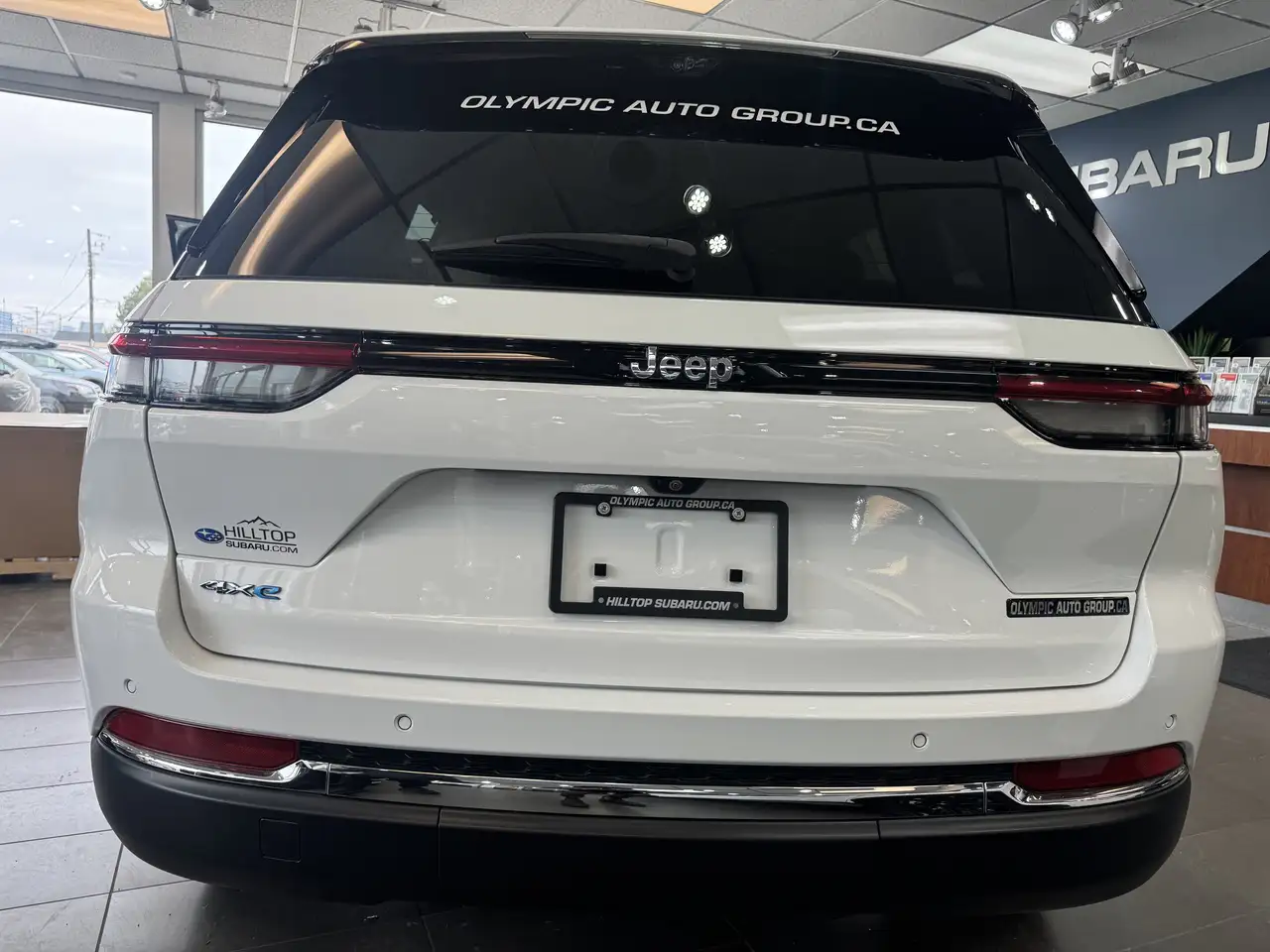 Jeep Grand Cherokee снимка Jeep Grand Cherokee