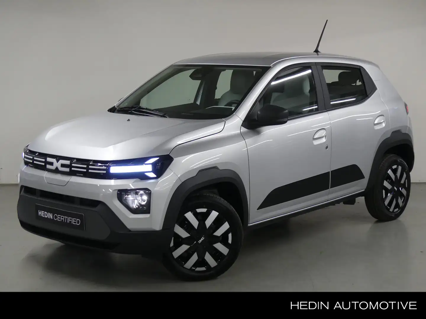 Dacia Spring Expression 65 26.8 kWh / DC Lader / Grijs - 1