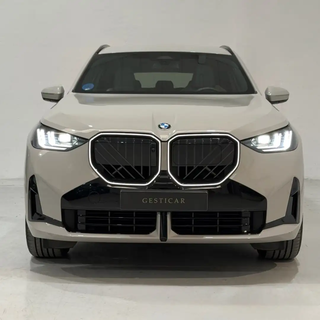 BMW X3 xDrive 30e Gris - 2