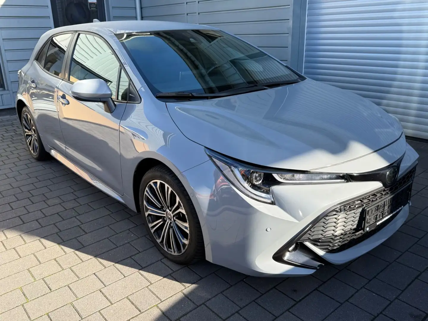 Toyota Corolla Team D Gris - 1