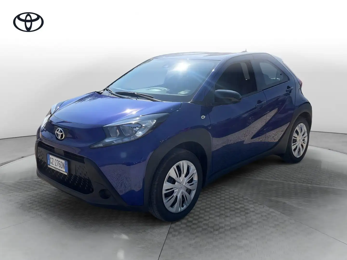 Toyota Aygo X 1.0 VVT-i 72 CV 5 porte Active Blauw - 1