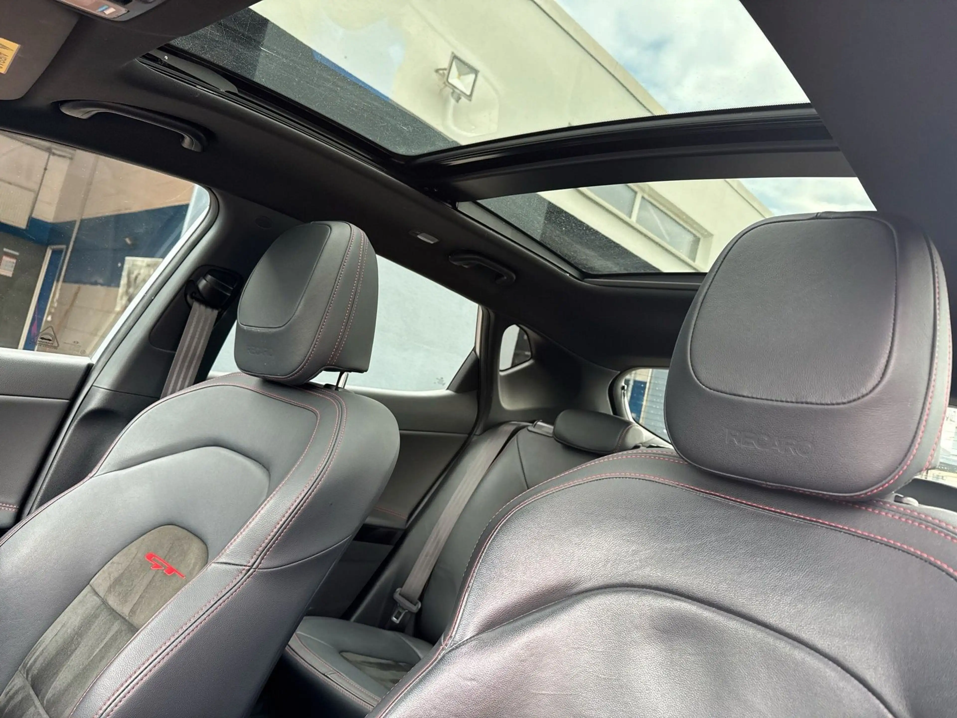 Kia Ceed / cee'd Ceed GT-Track |Panorama|Kamera|Navi|Shz|Xenon|++ — photo 13