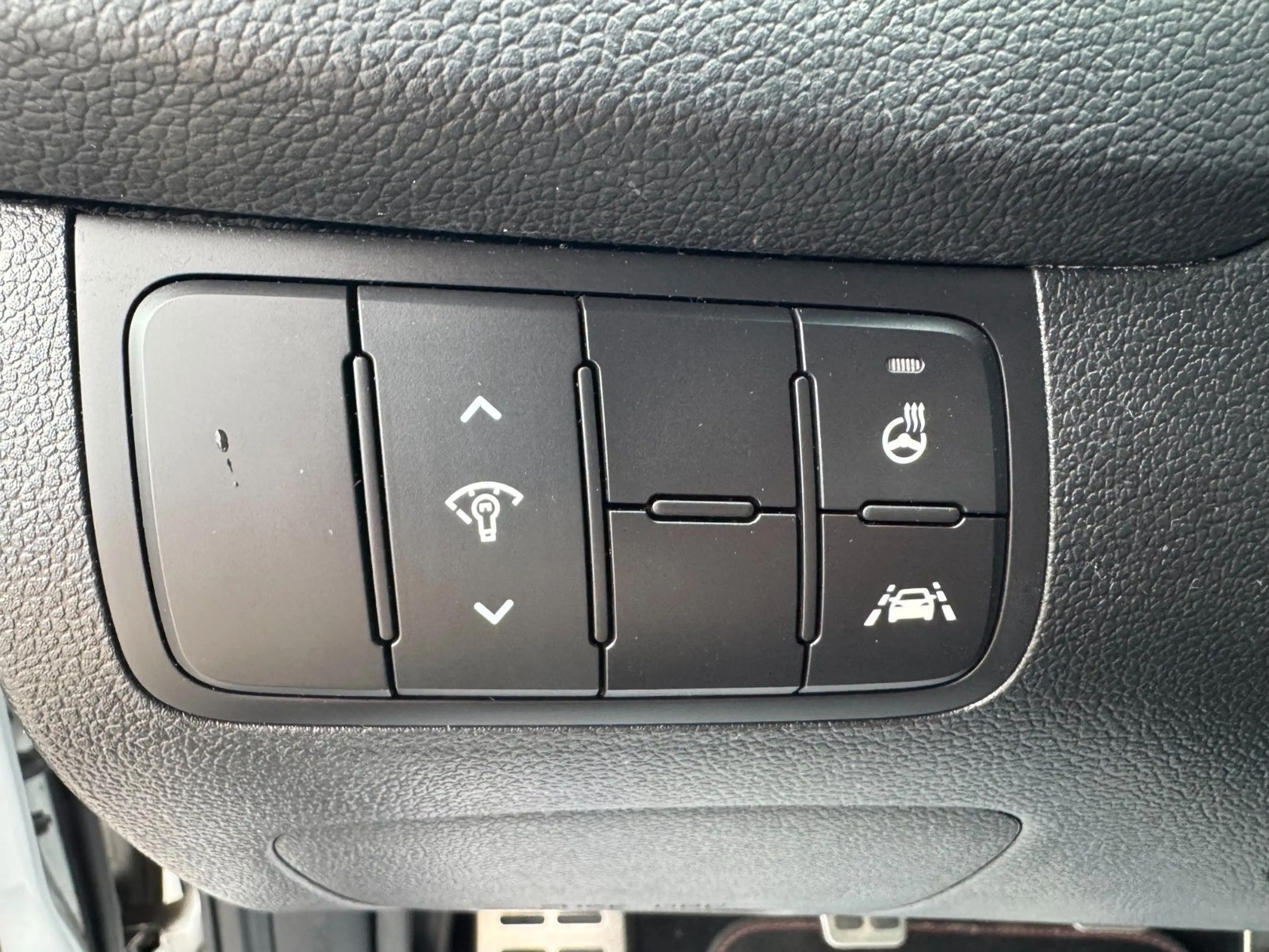 Kia Ceed / cee'd Ceed GT-Track |Panorama|Kamera|Navi|Shz|Xenon|++ — photo 17