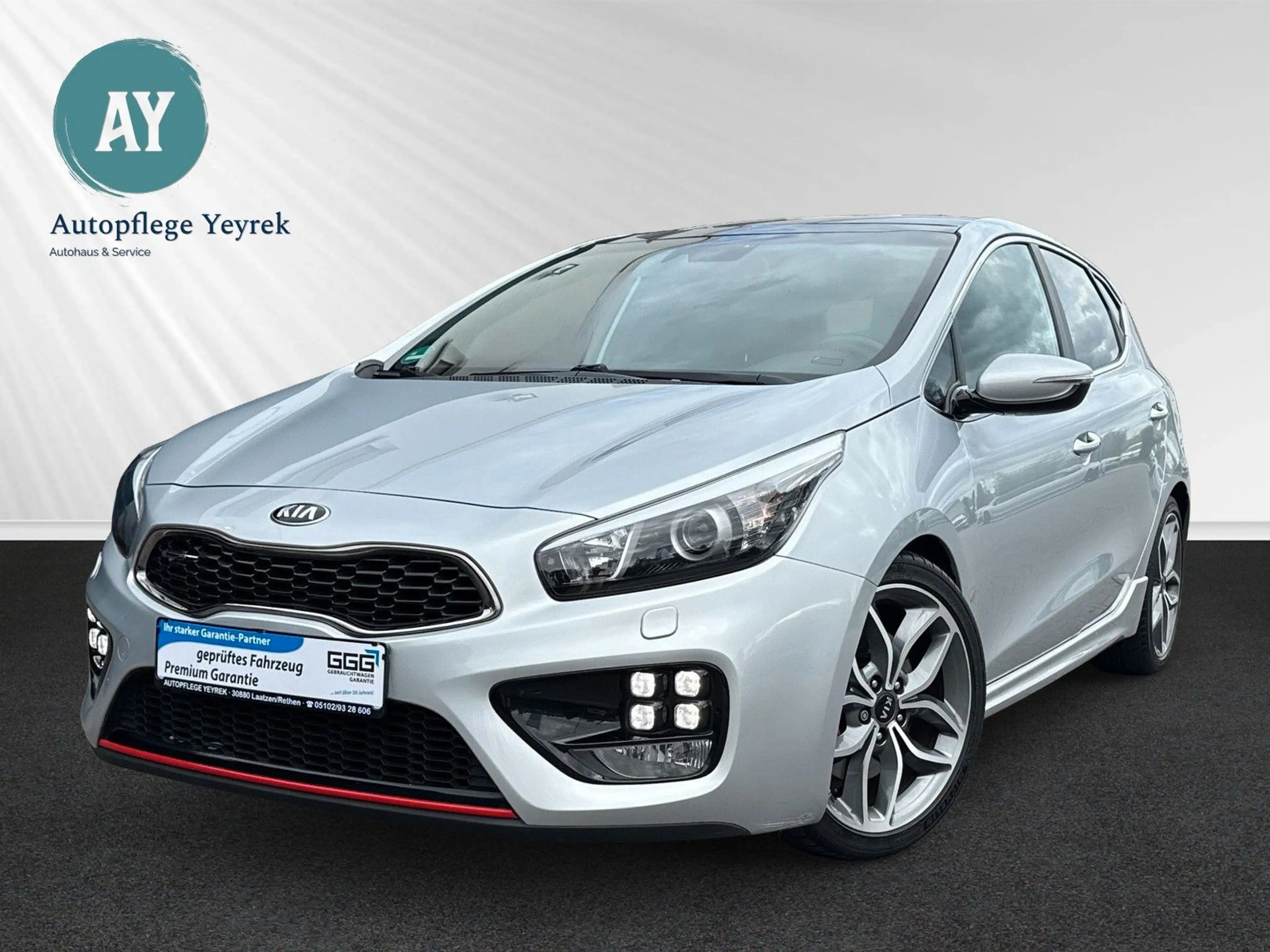 Kia Ceed / cee'd Ceed GT-Track |Panorama|Kamera|Navi|Shz|Xenon|++ — photo 2