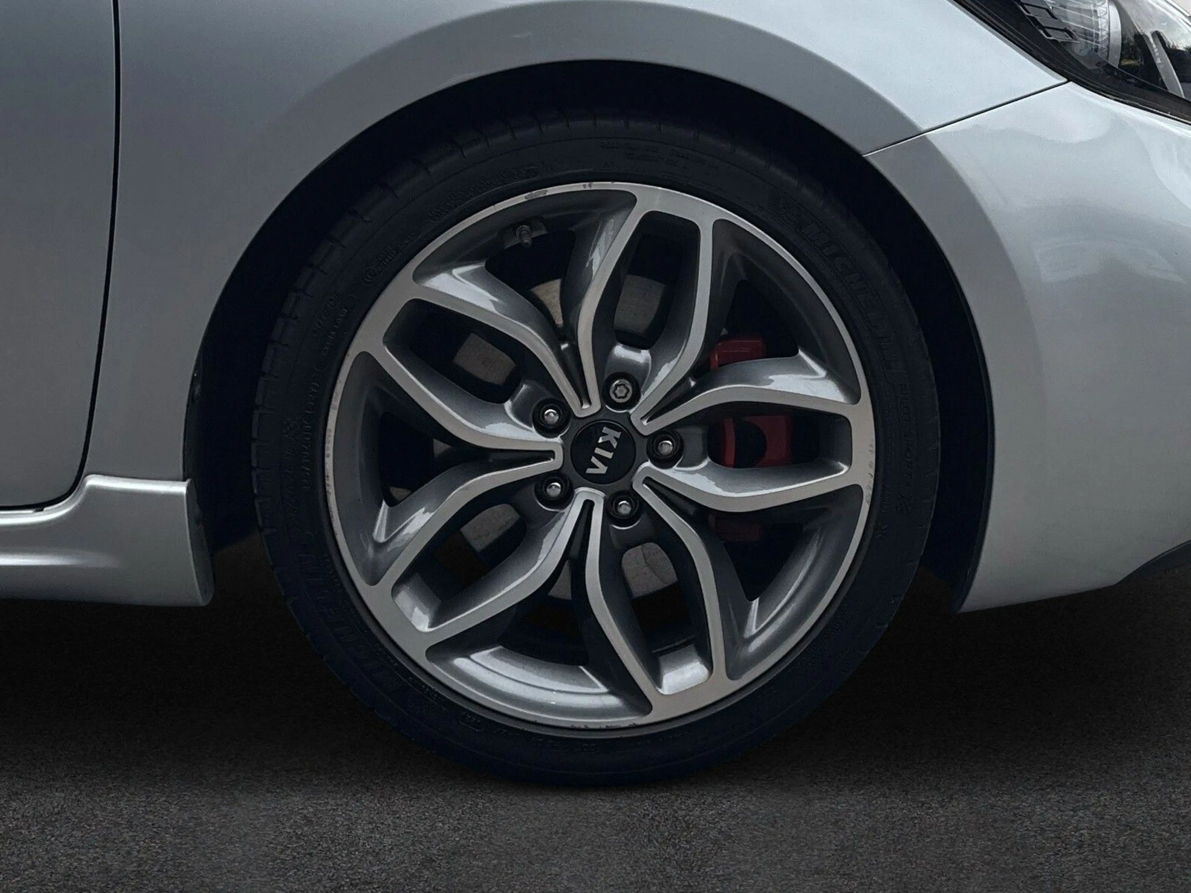 Kia Ceed / cee'd Ceed GT-Track |Panorama|Kamera|Navi|Shz|Xenon|++ — photo 10