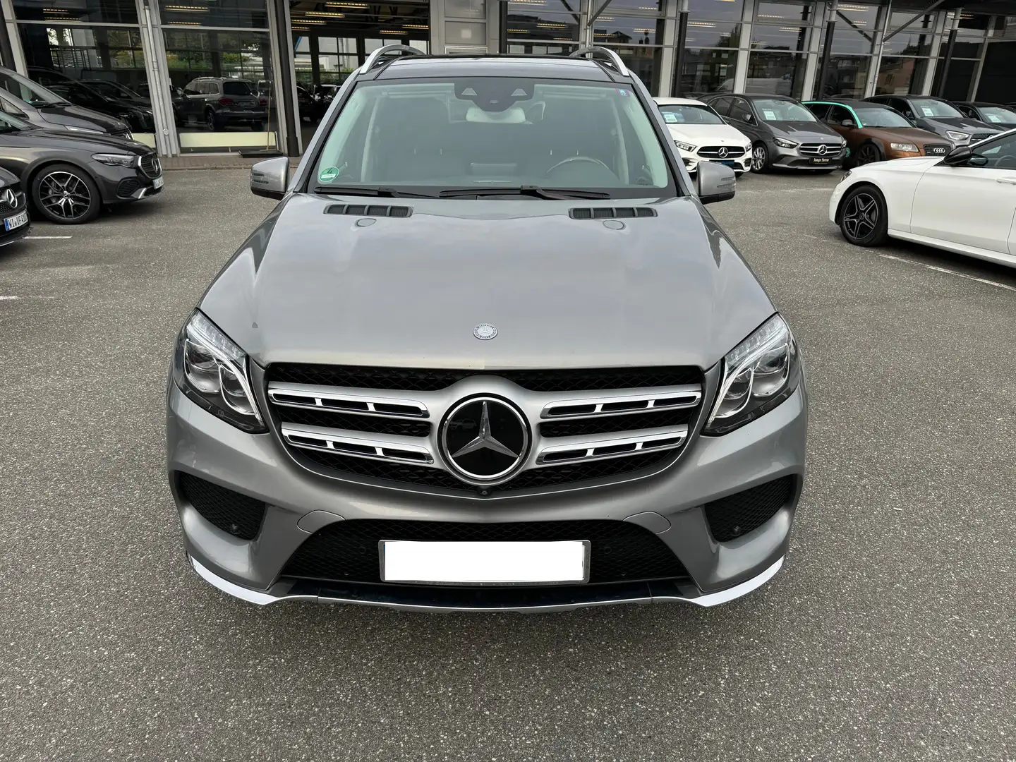 Mercedes-Benz GLS 350 GLS 350 d 4Matic 9G-TRONIC AMG Line Silber - 1