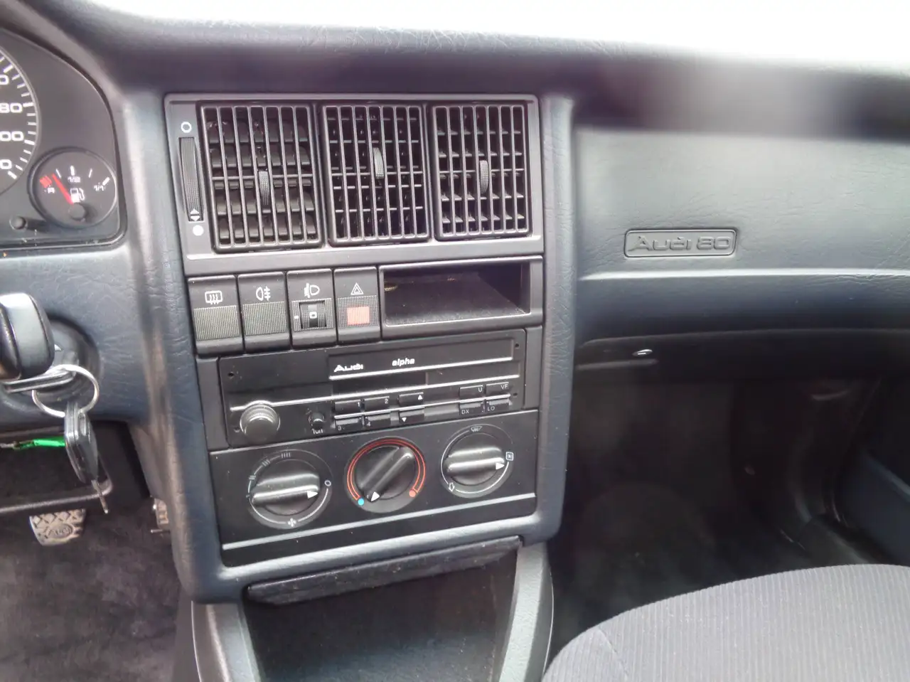 Audi 80, foto 8