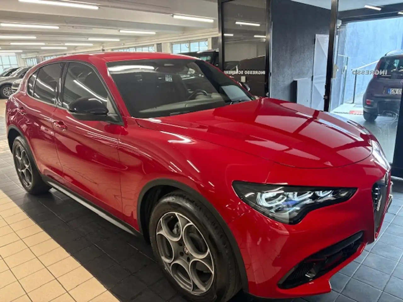 Alfa Romeo Stelvio 2024