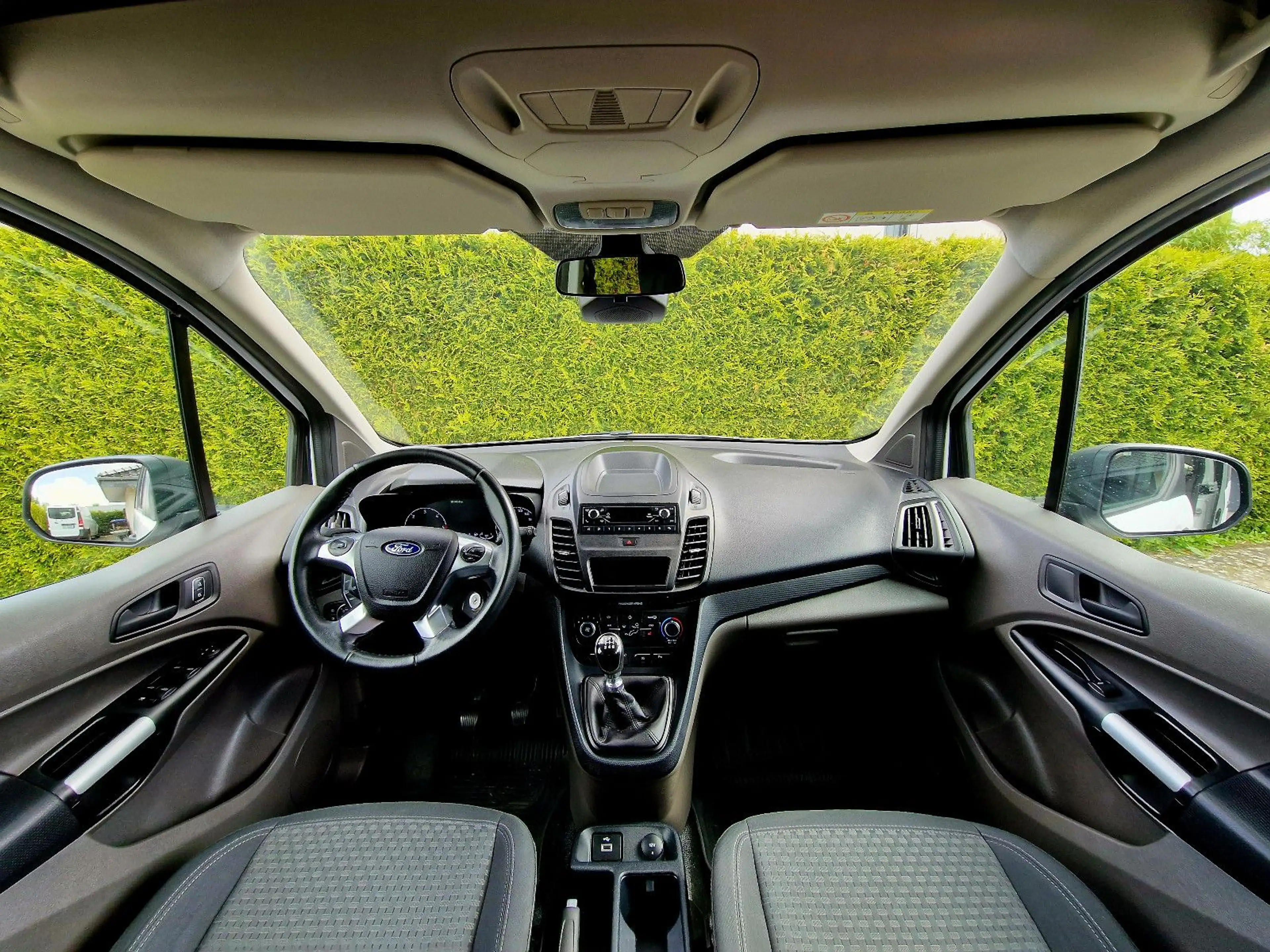 Ford Transit Connect Kombi Trend — photo 10