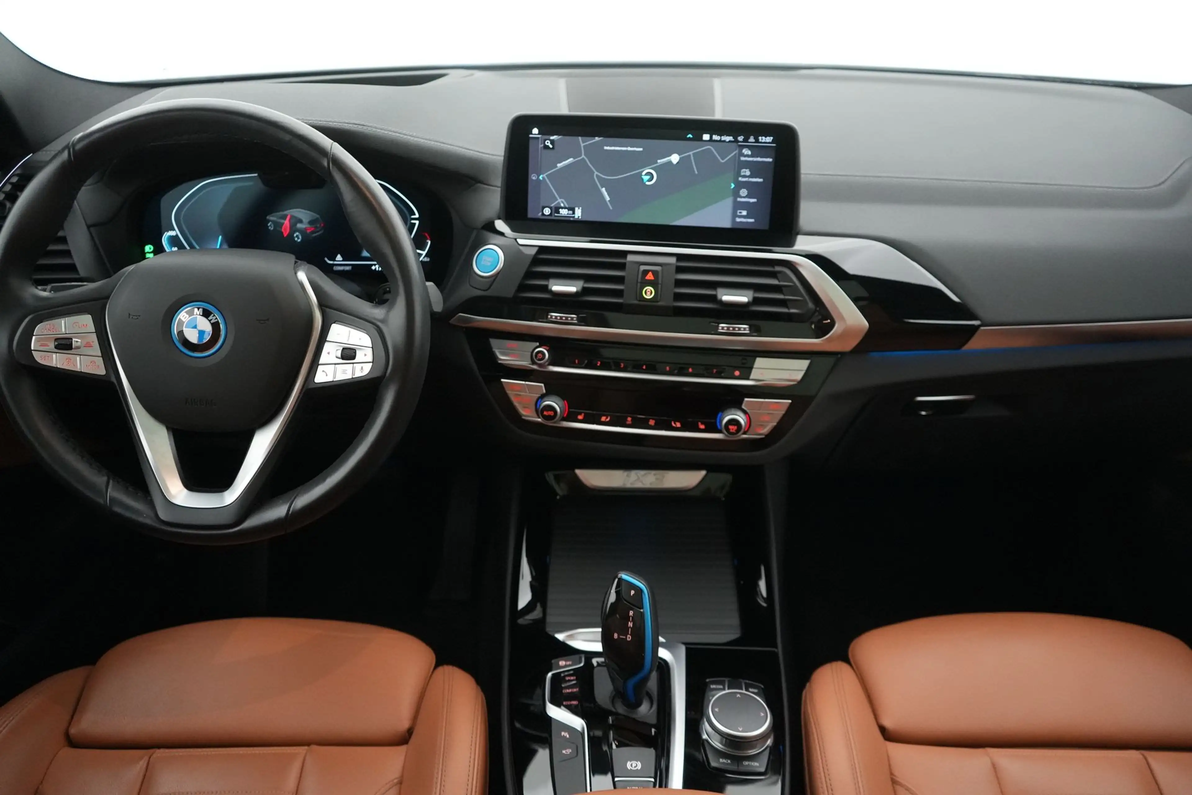 BMW iX3 80 kWh Impressive Dark Shadow LEDER/CUIR Adapt. LE — photo 13