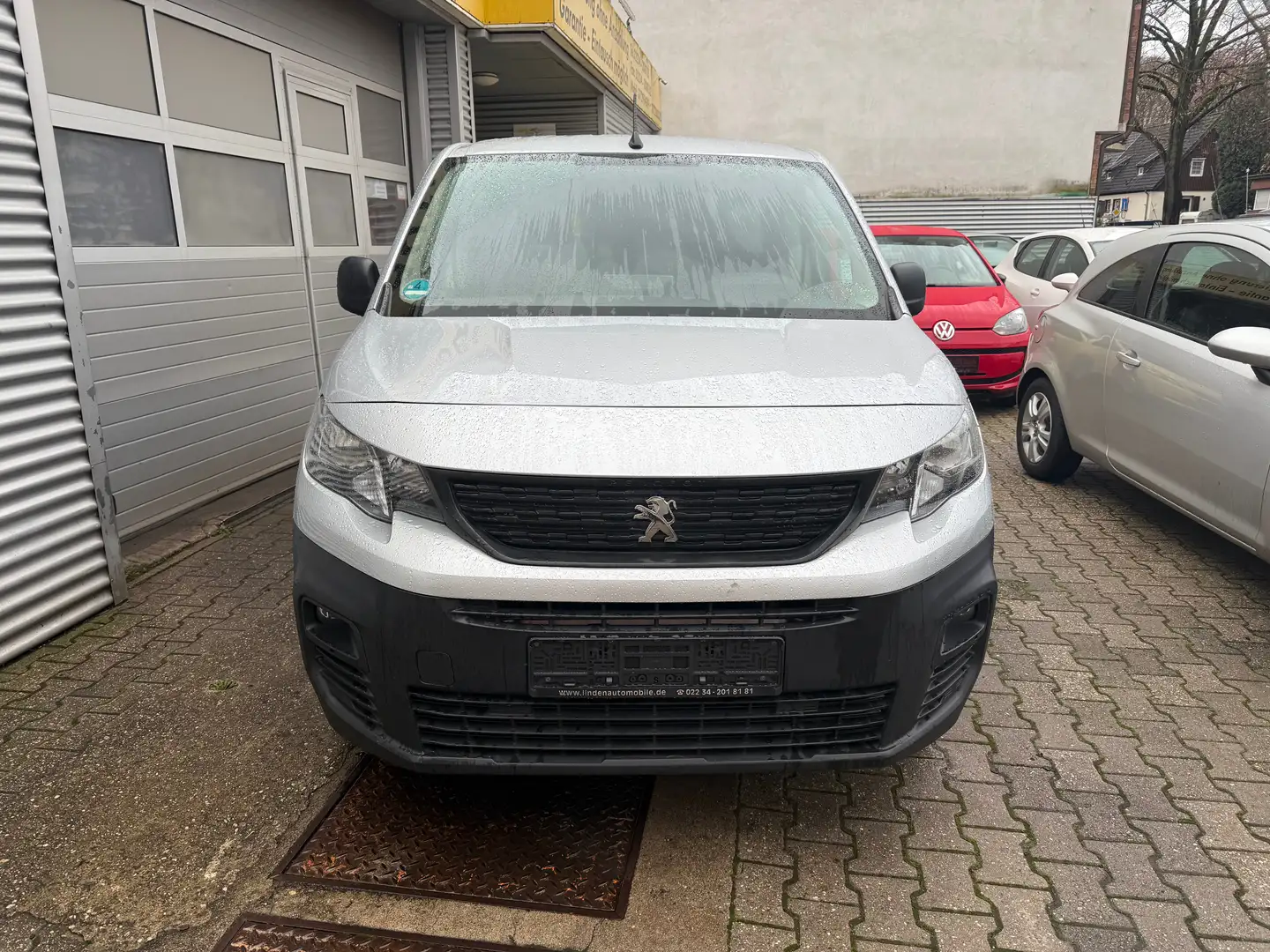 Peugeot Partner Premium L1 Grau - 2