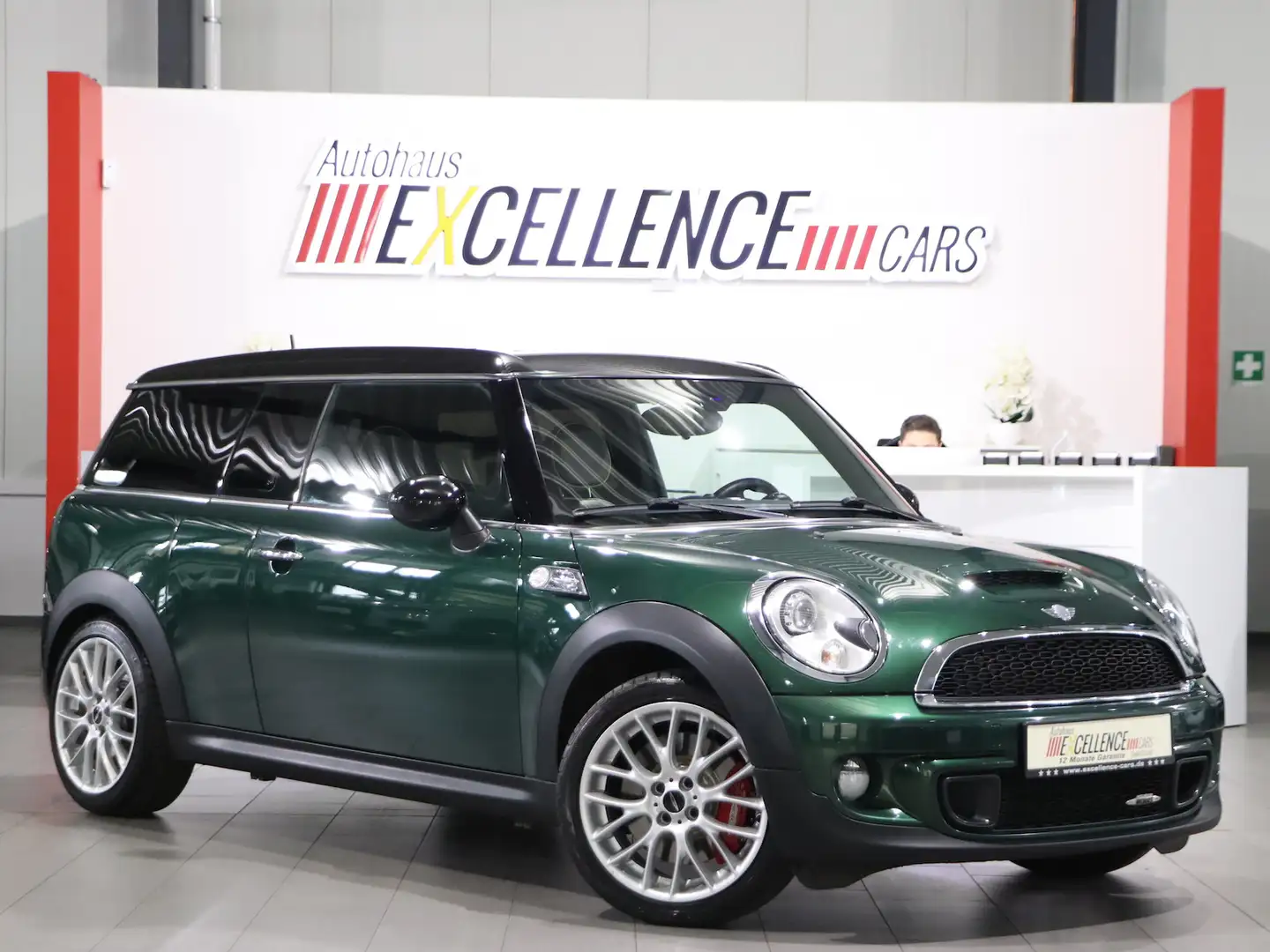 MINI John Cooper Works Clubman CHILI WIRED GREENBROWN Grün - 1